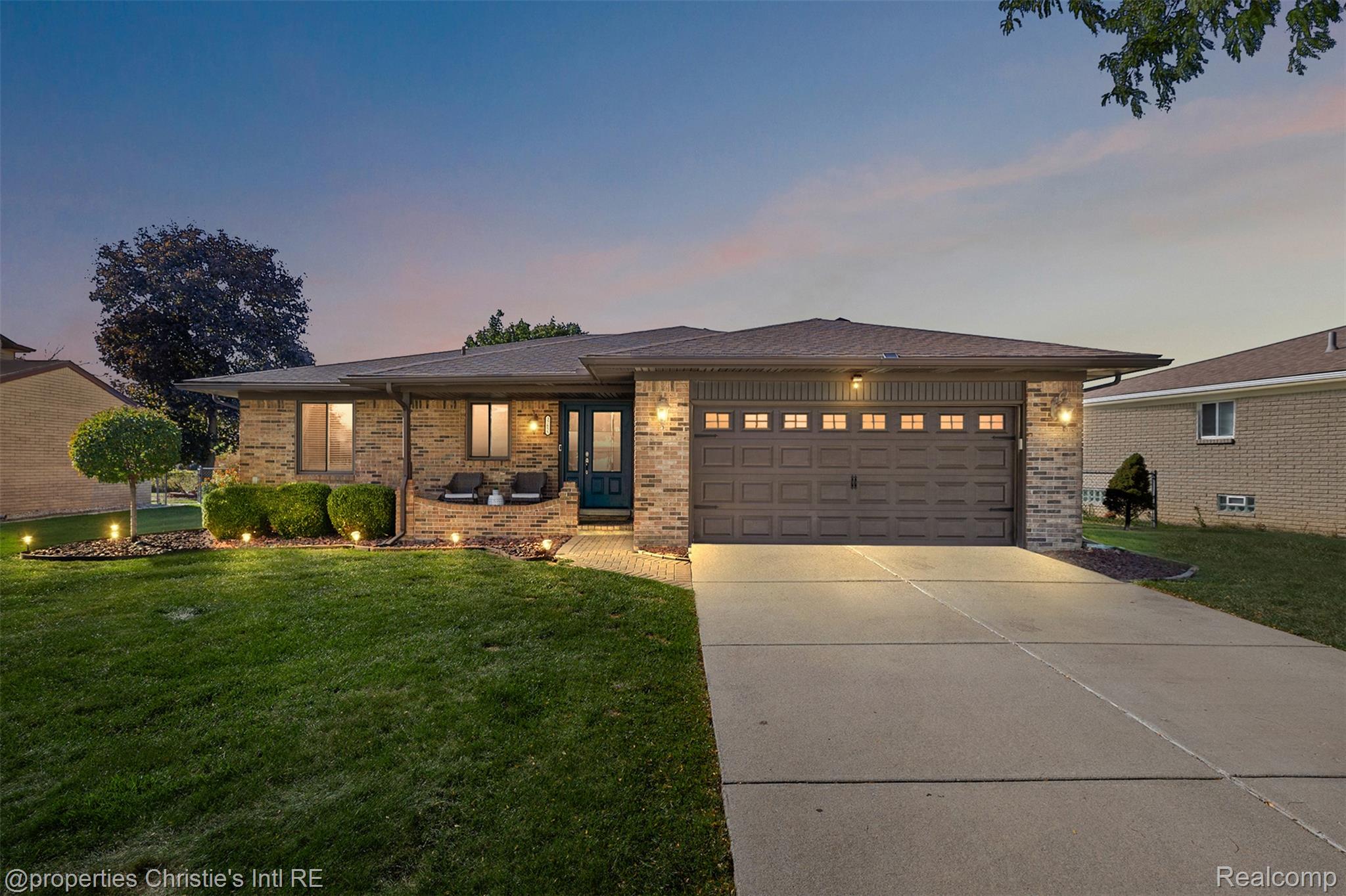 37655 Douglas Court