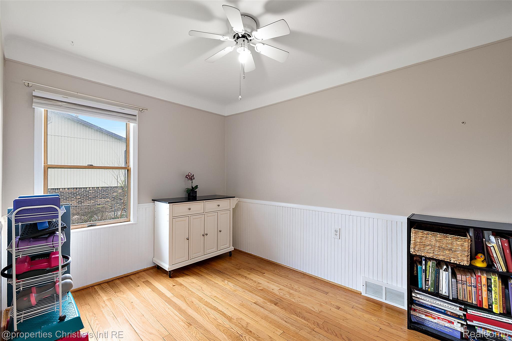 21301 Saint Gertrude Street