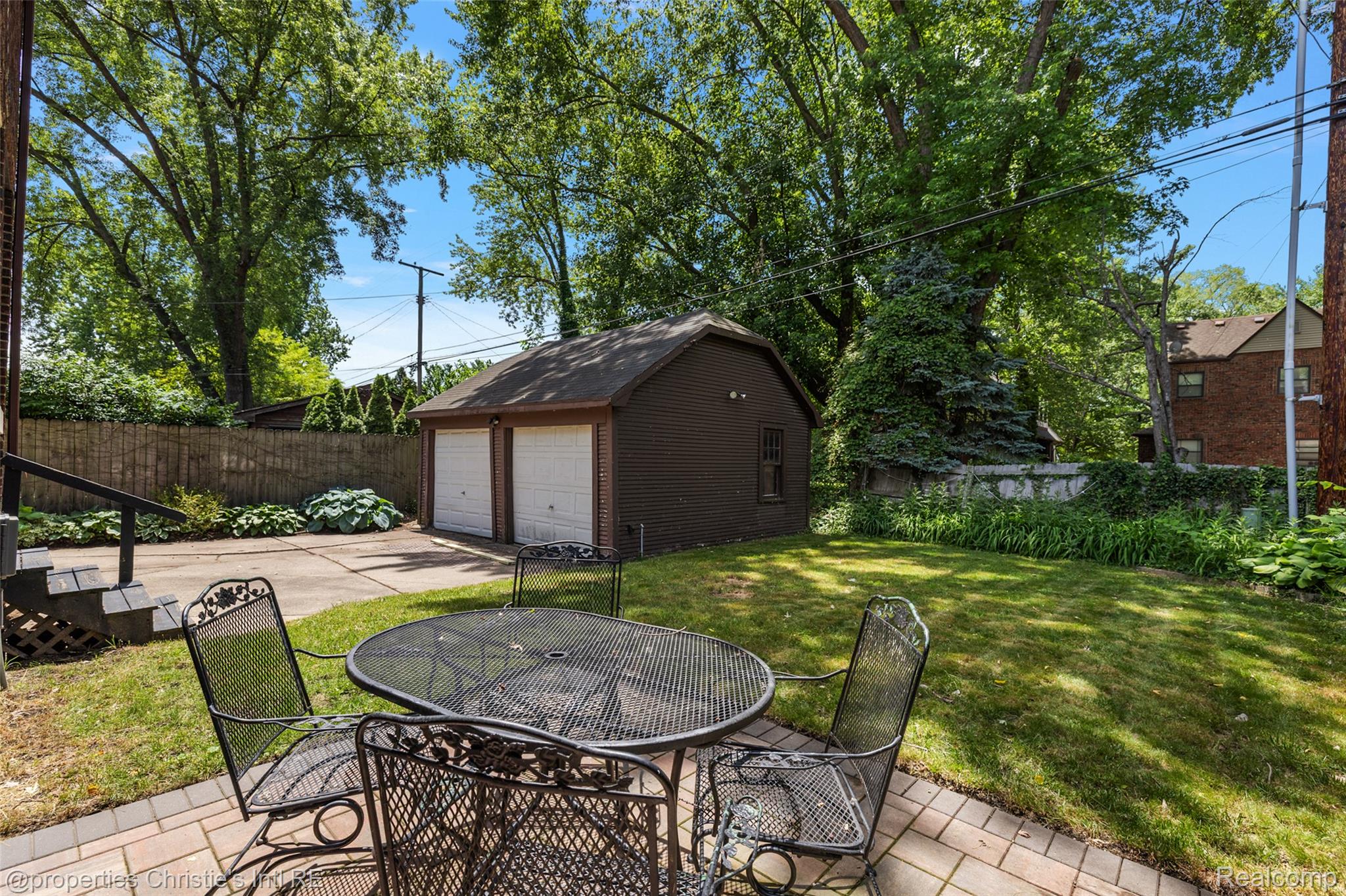1251 Bishop Road