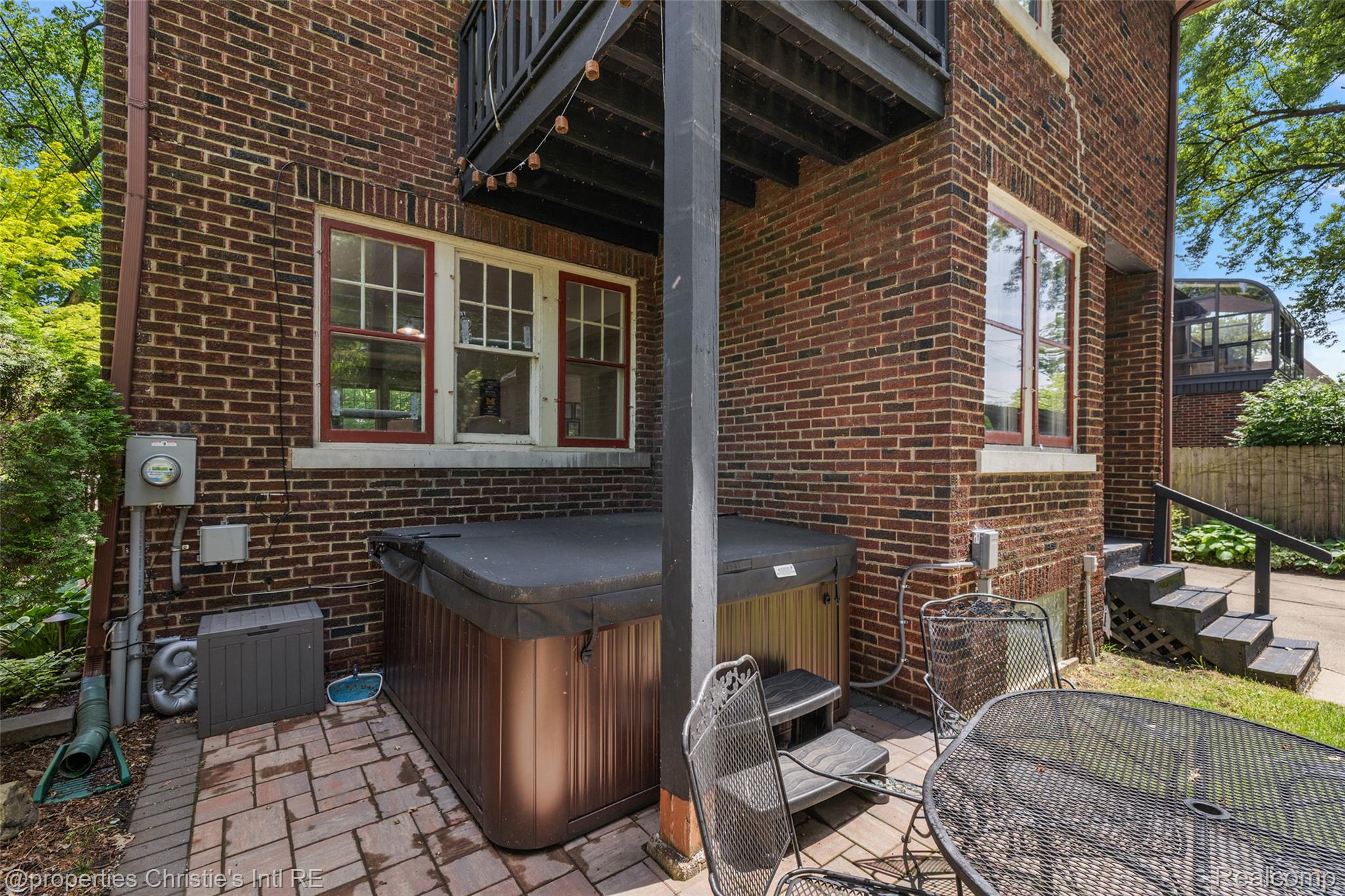 1251 Bishop Road