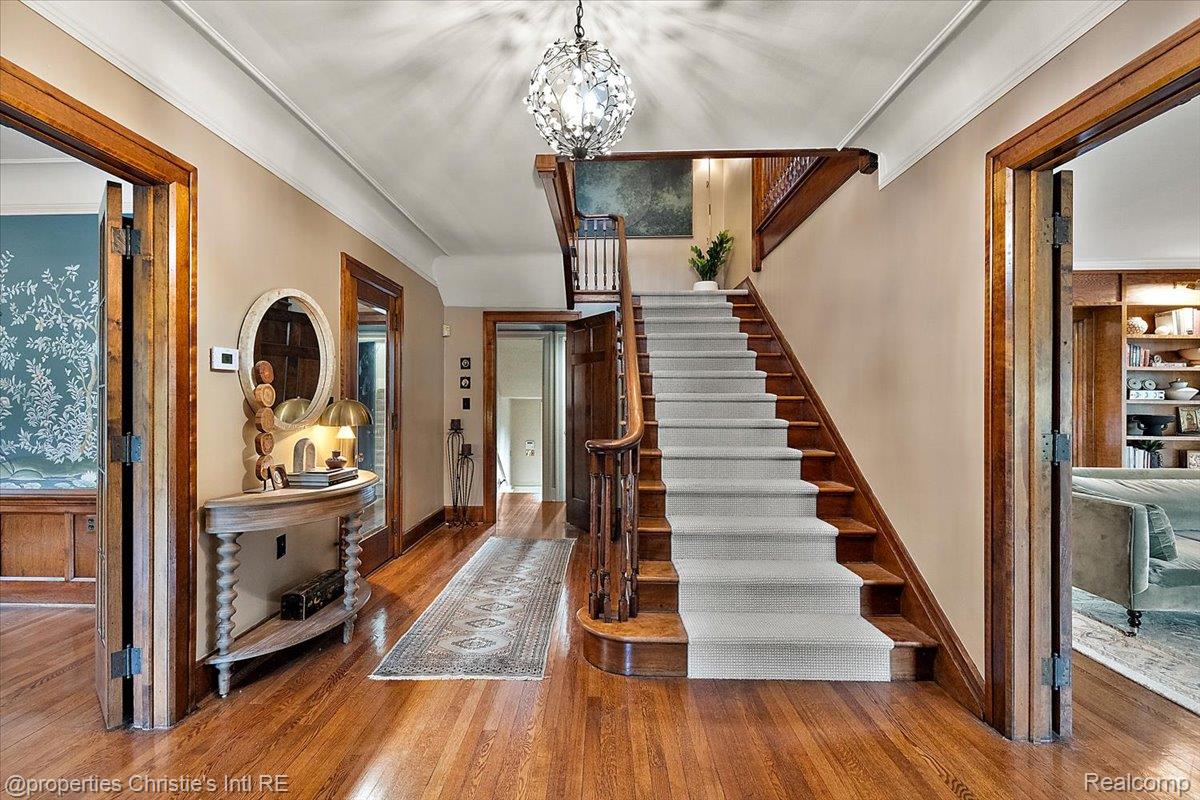 1264 Buckingham Road