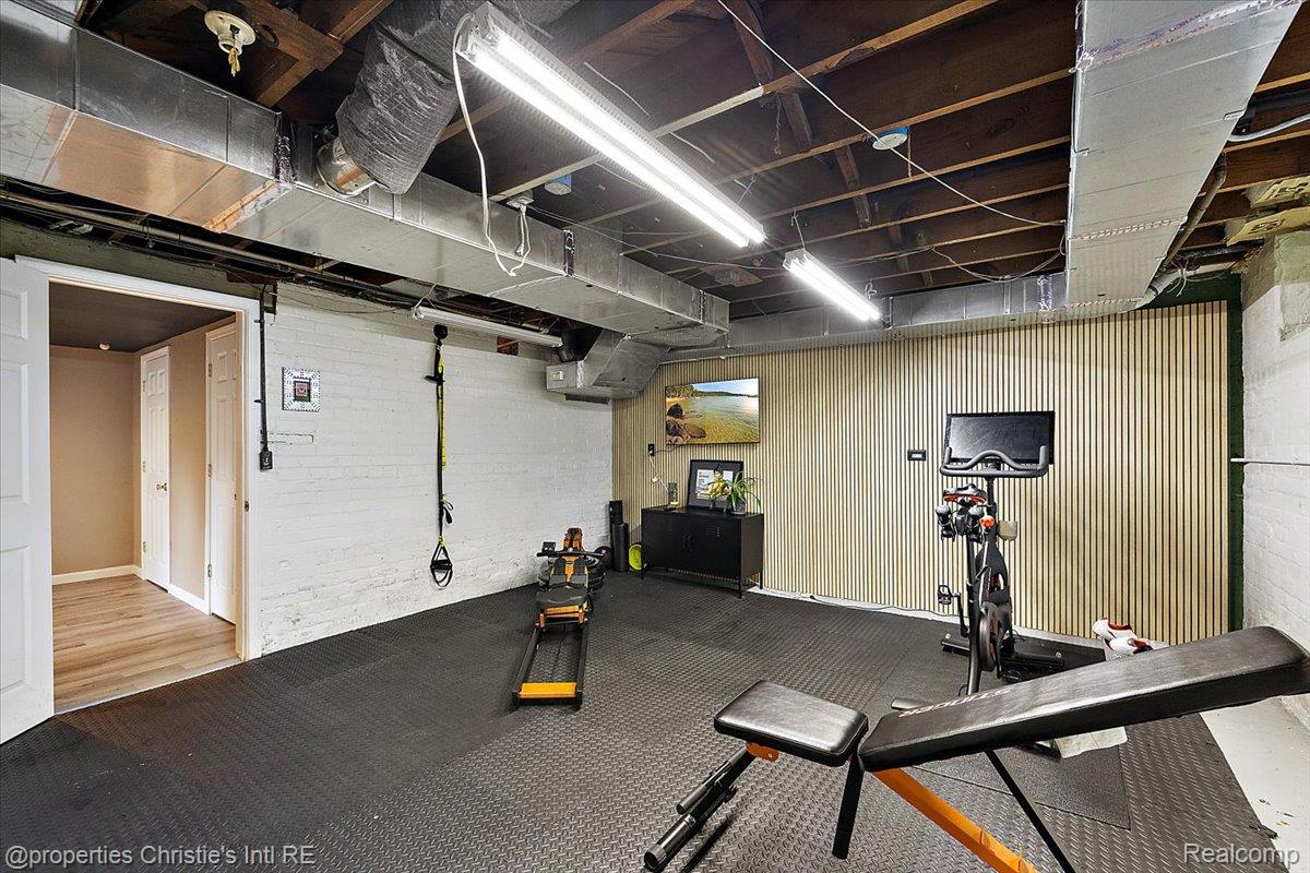1264 Buckingham Road