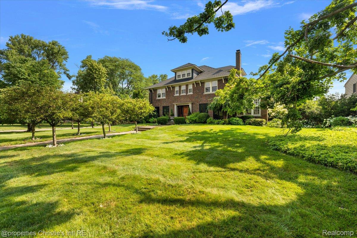 1264 Buckingham Road