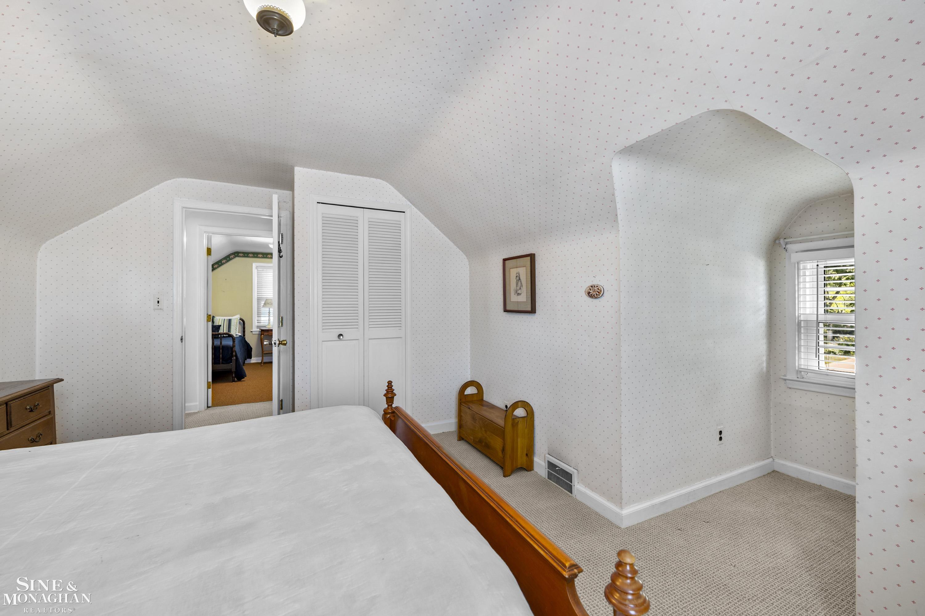 1022 Hampton Road