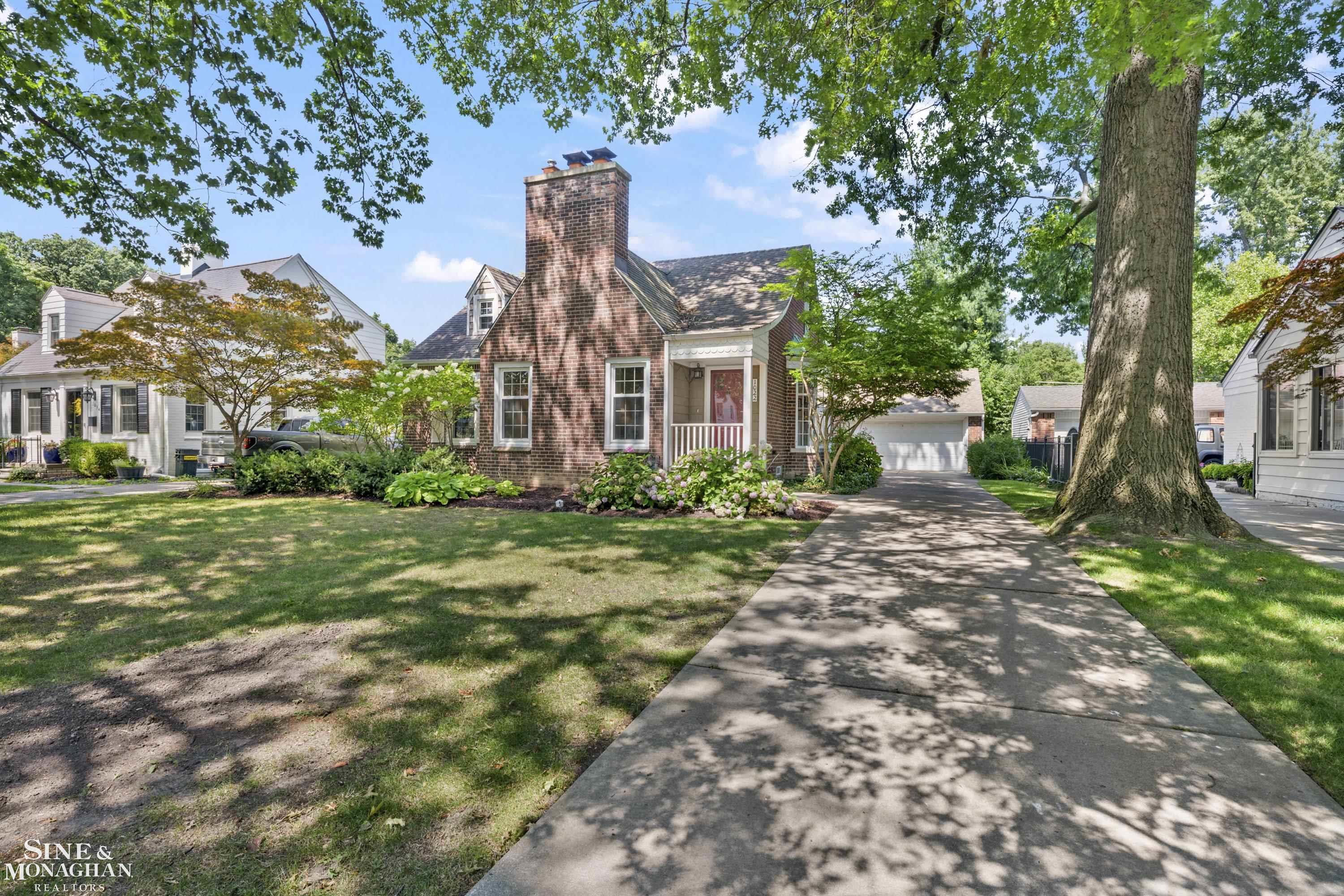 1022 Hampton Road