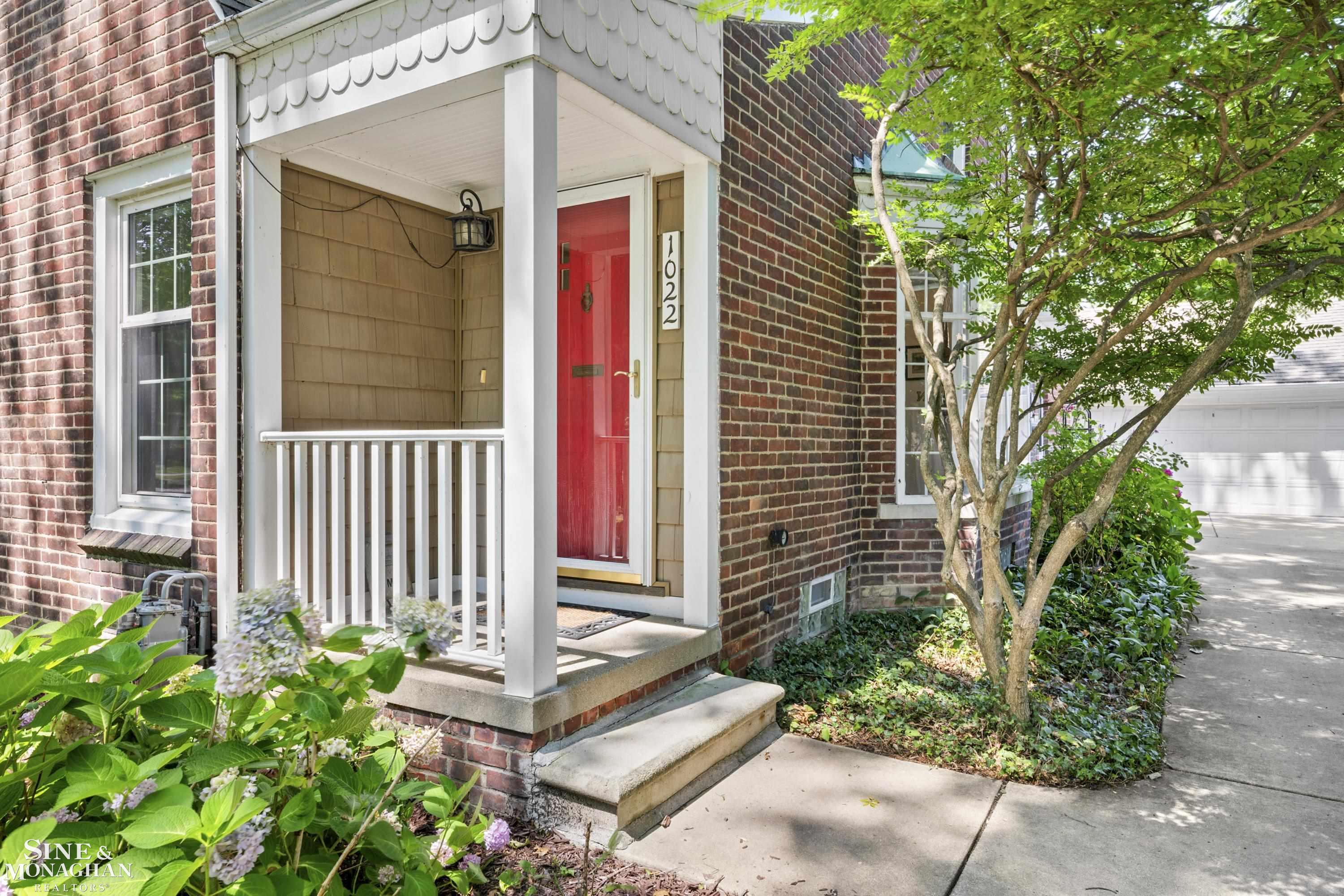 1022 Hampton Road