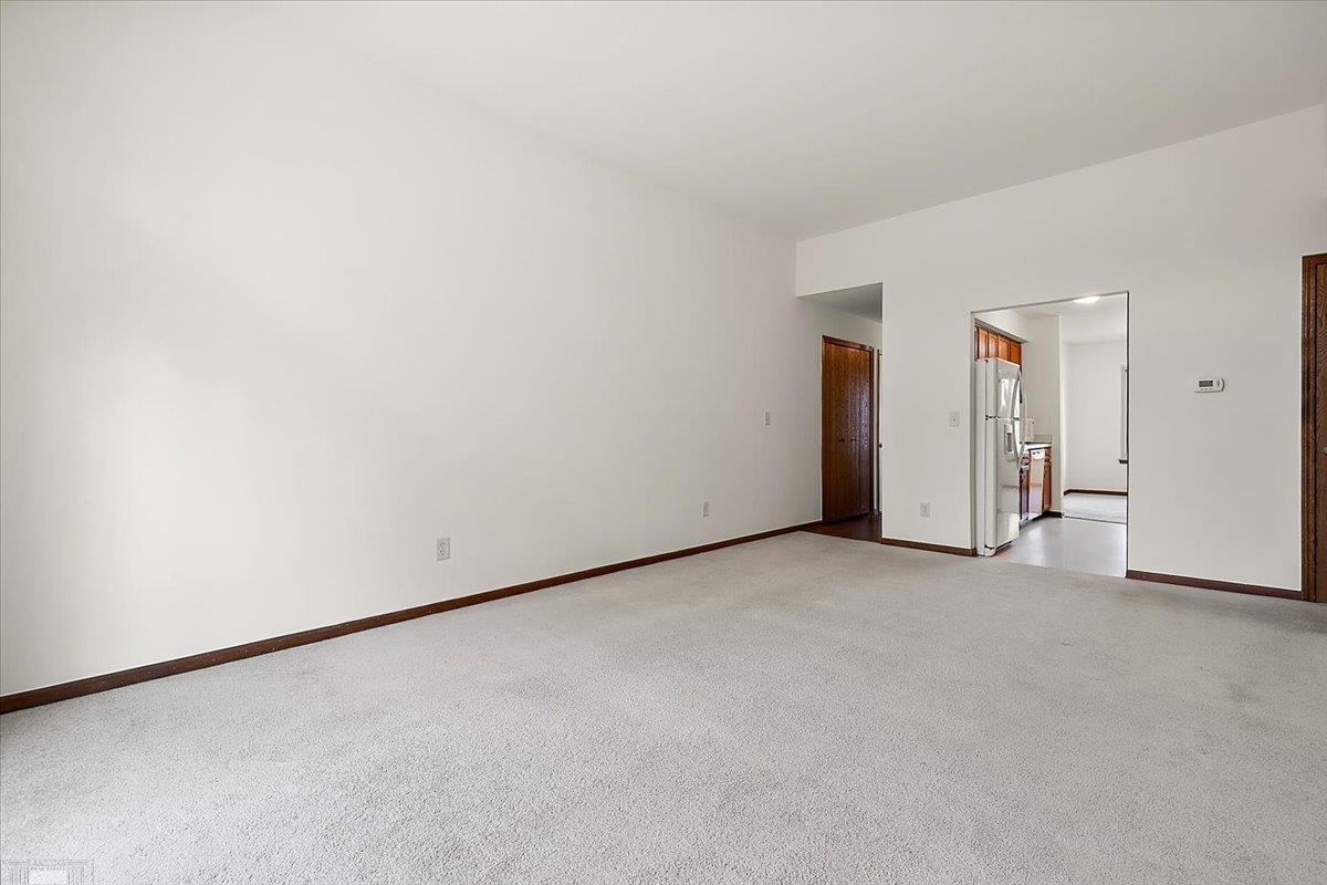 38797 Windmill Pointe Drive