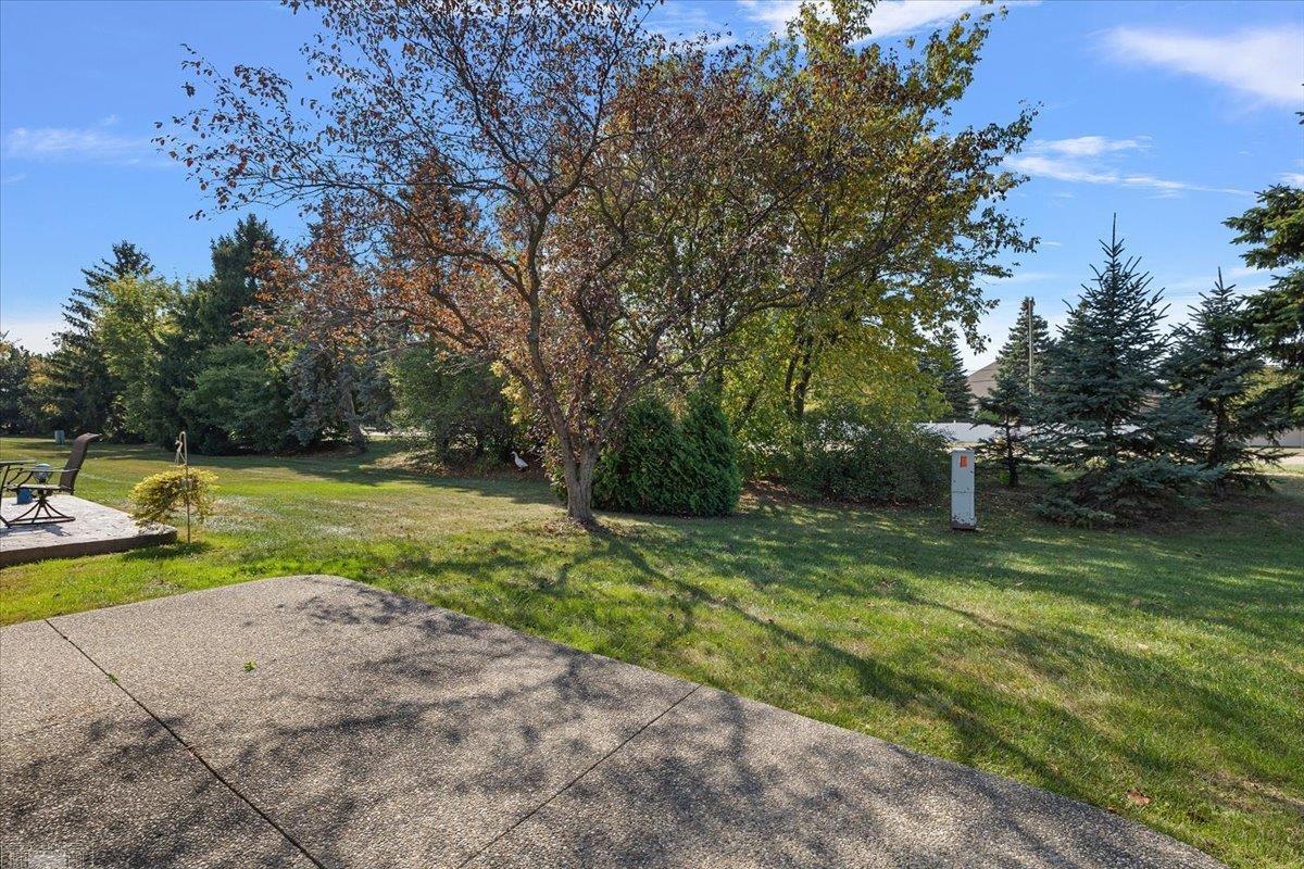 38797 Windmill Pointe Drive