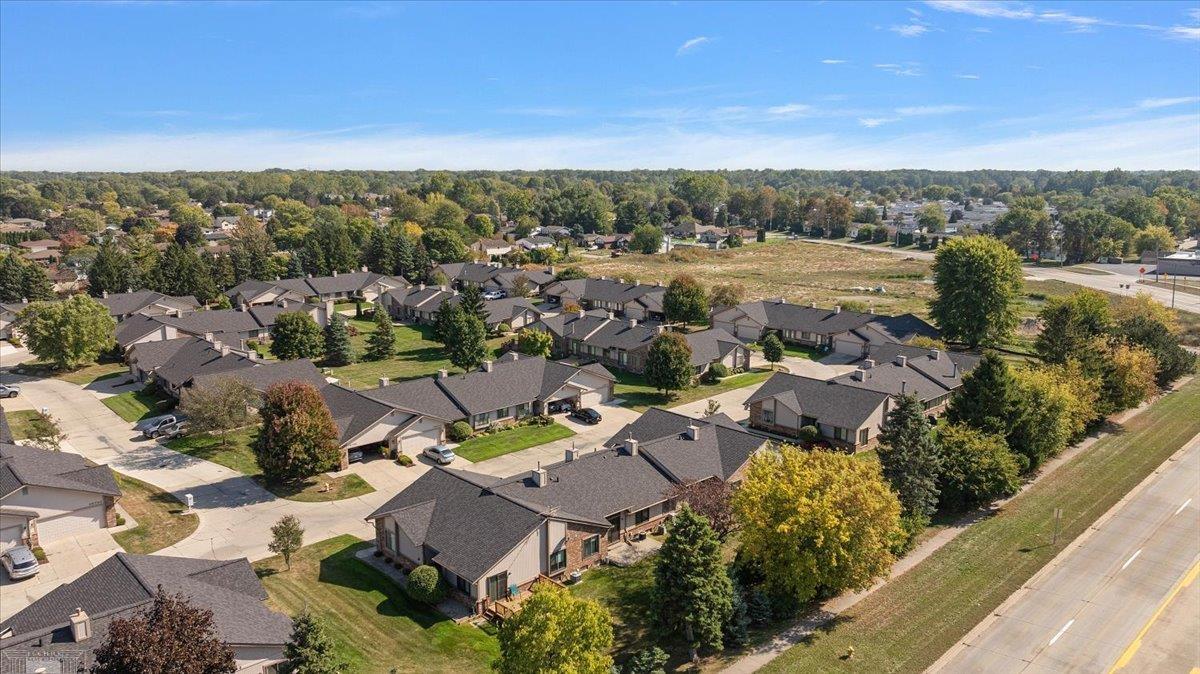 38797 Windmill Pointe Drive