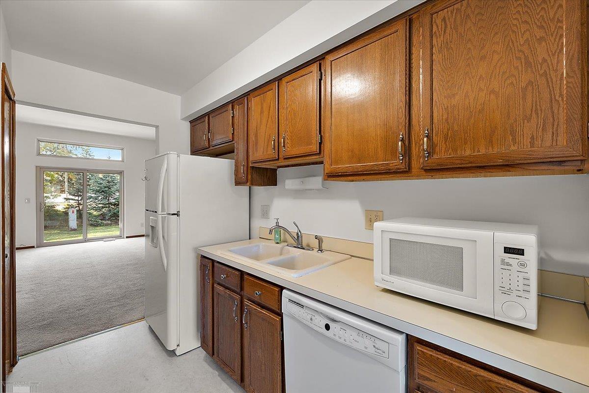 38797 Windmill Pointe Drive