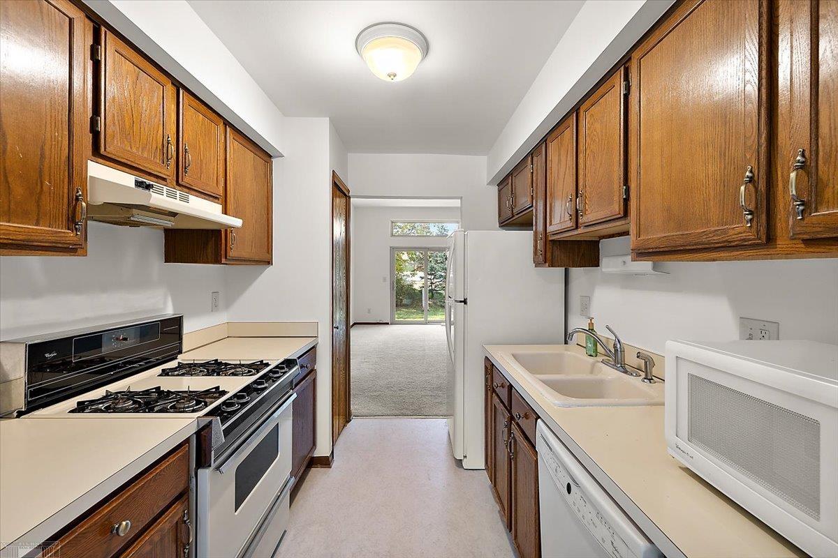 38797 Windmill Pointe Drive