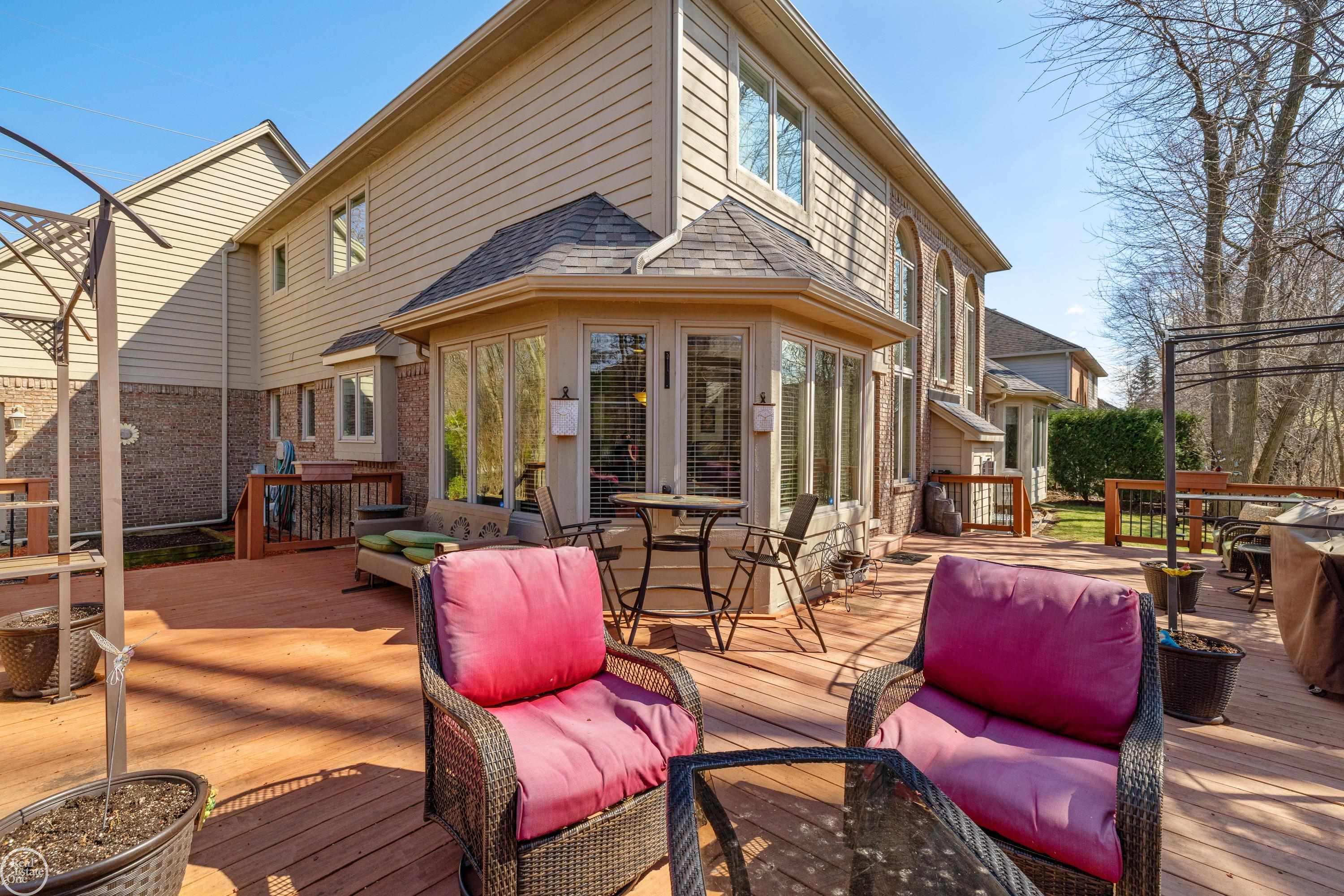 28014 Ashland Avenue