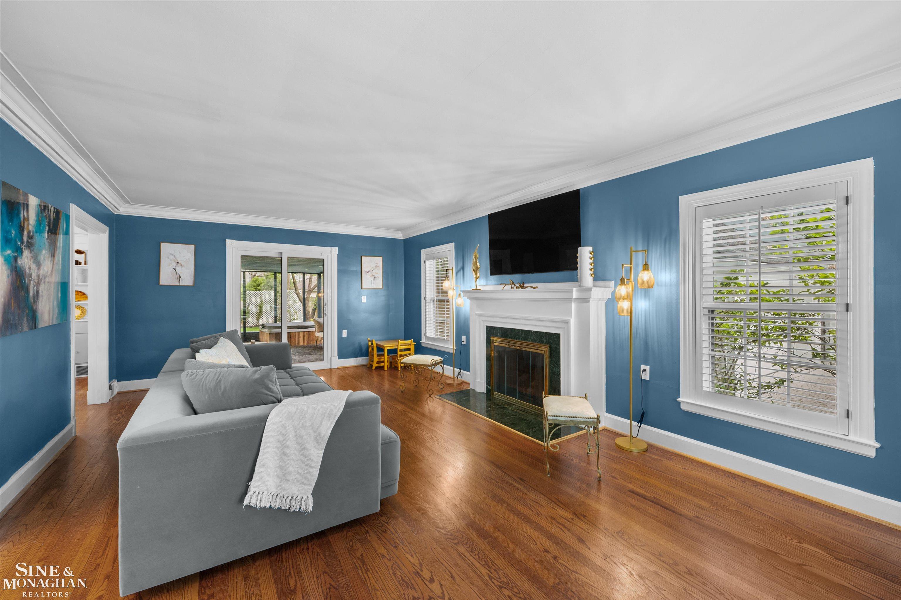 652 Pemberton Road