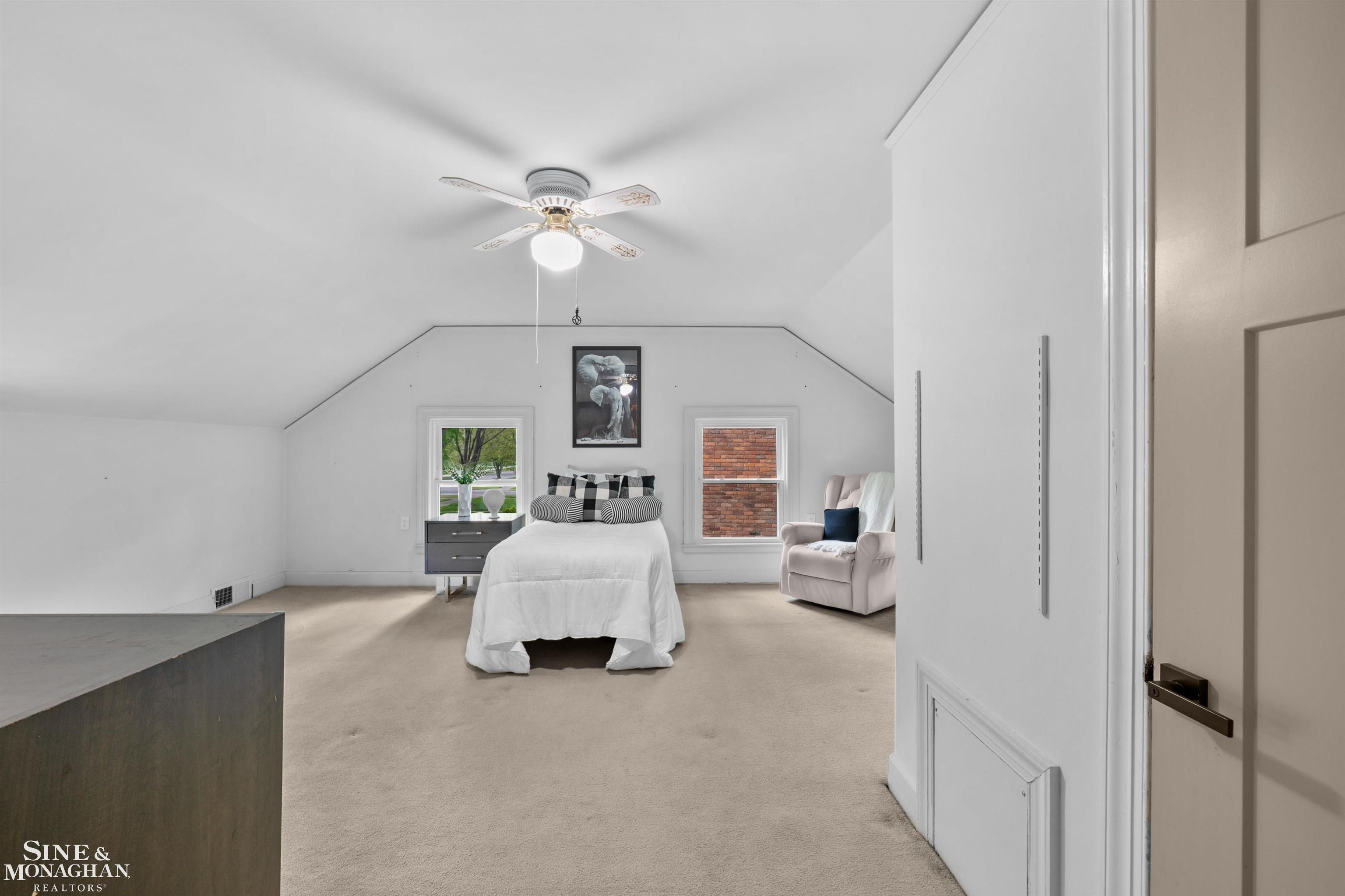 652 Pemberton Road