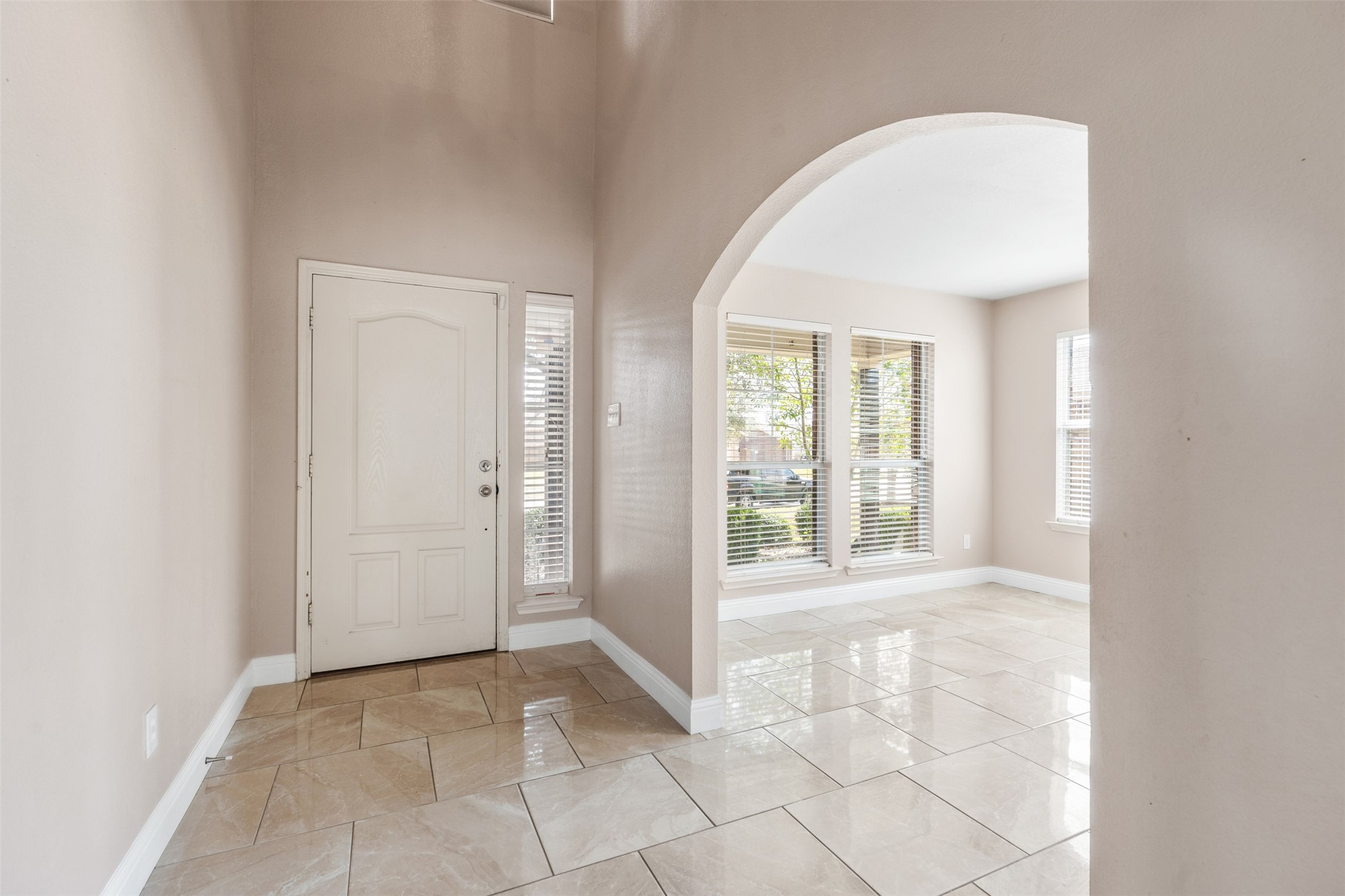 4011 Silver Lake Trail