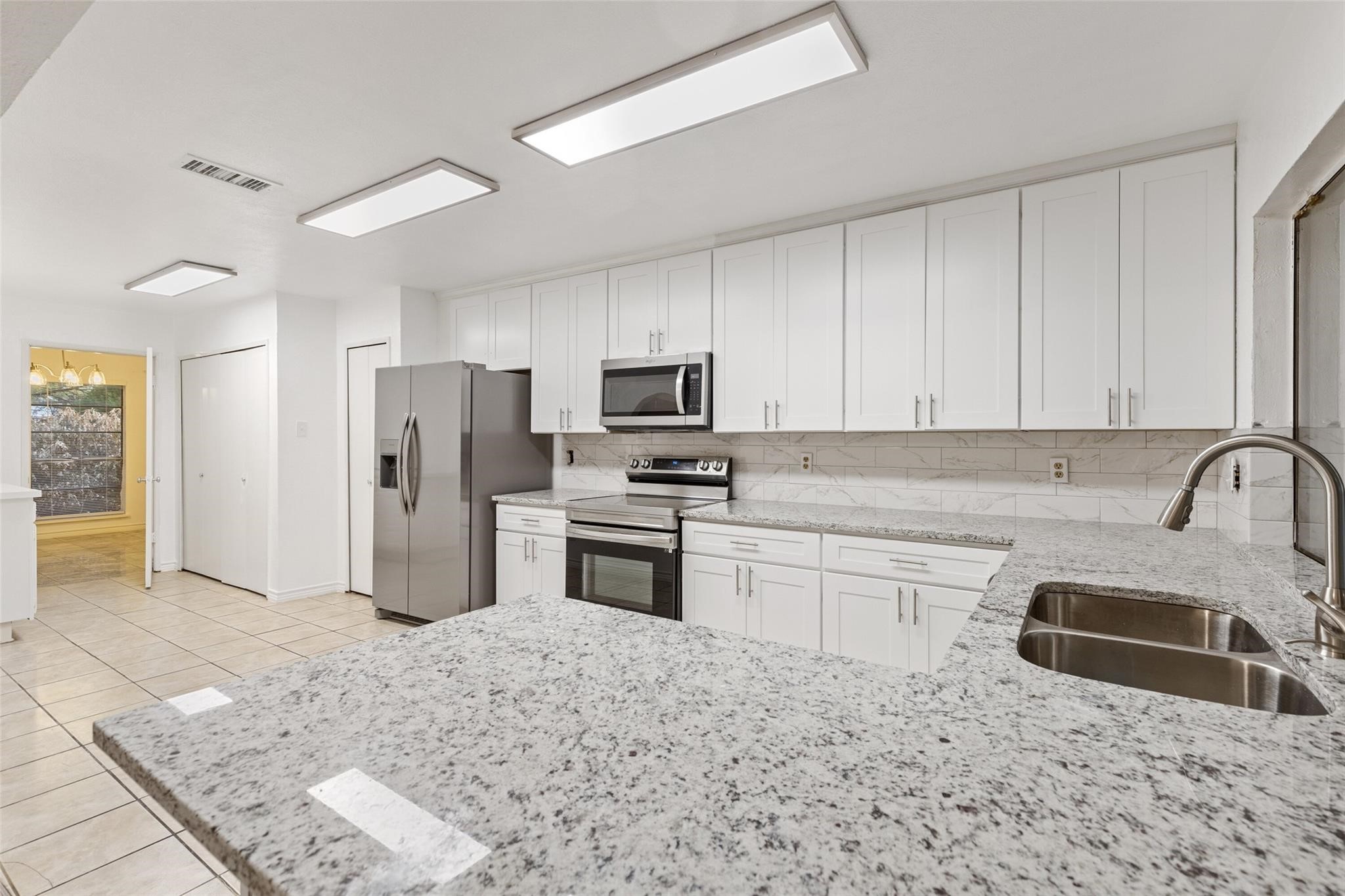 10655 Black Walnut Drive