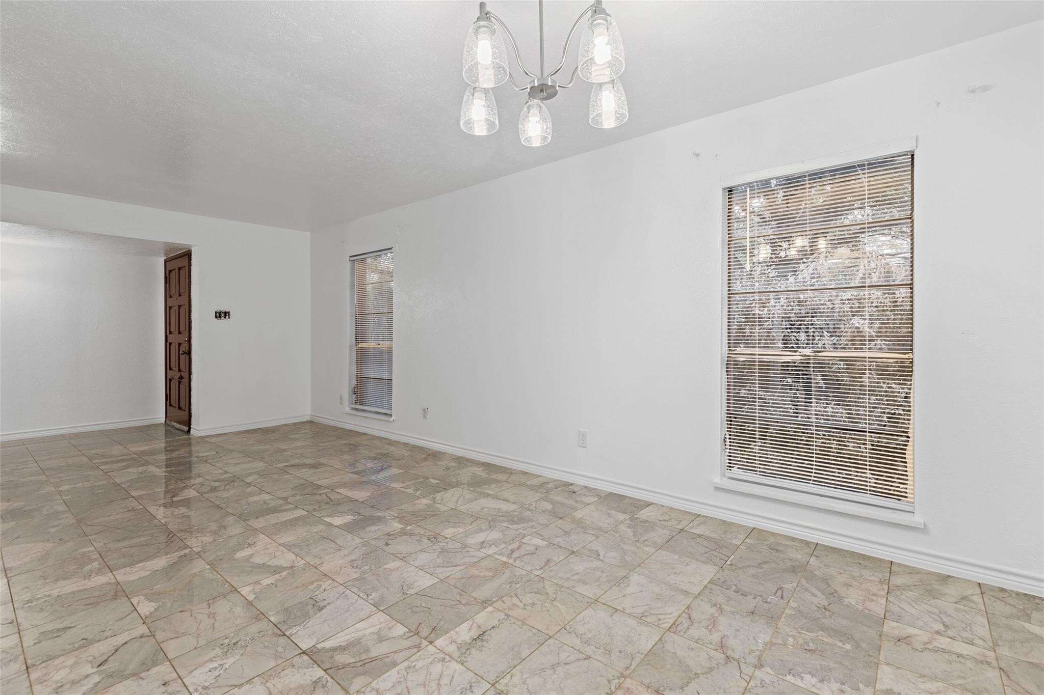 10655 Black Walnut Drive