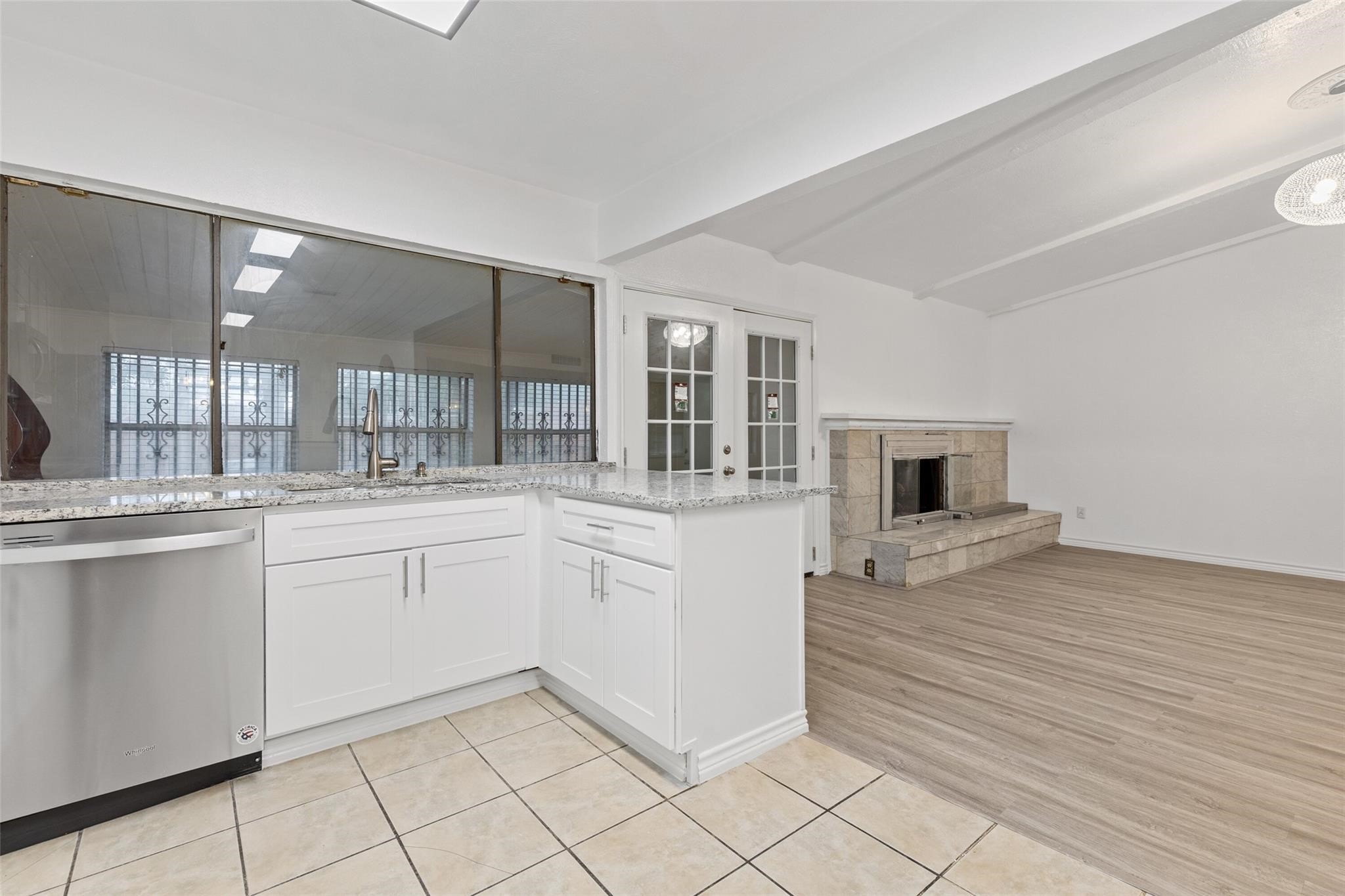 10655 Black Walnut Drive