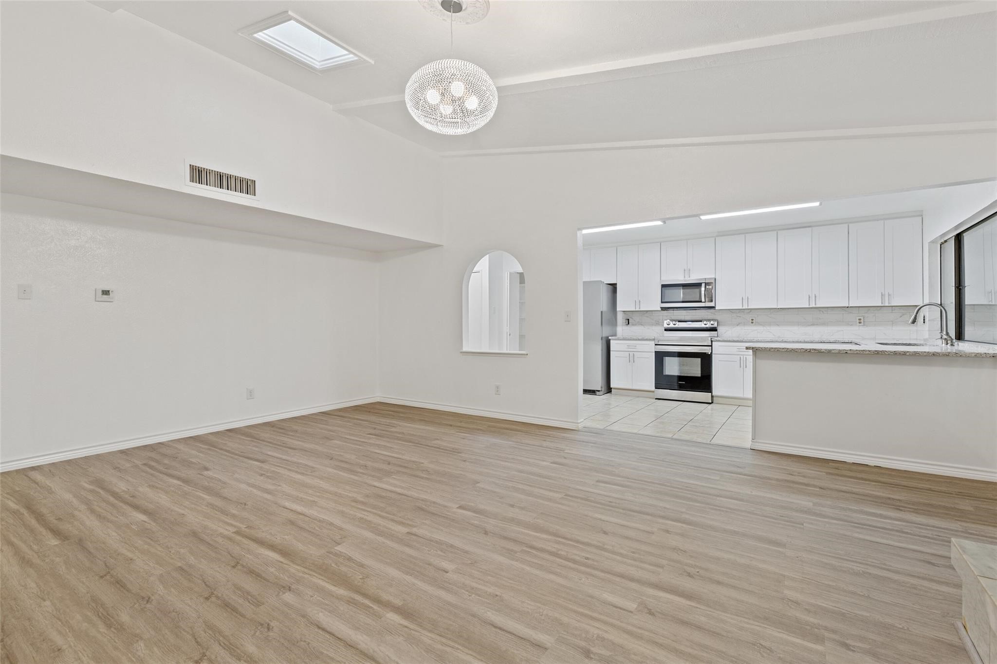 10655 Black Walnut Drive