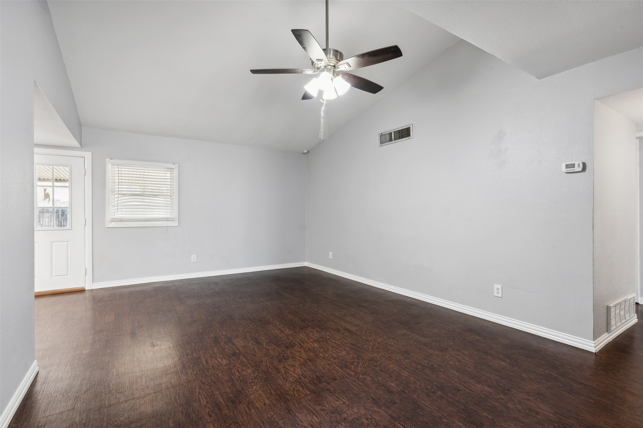 813 Greenbriar Drive