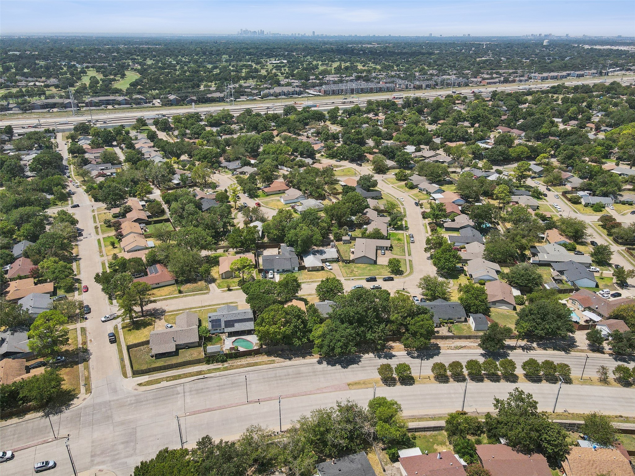 813 Greenbriar Drive