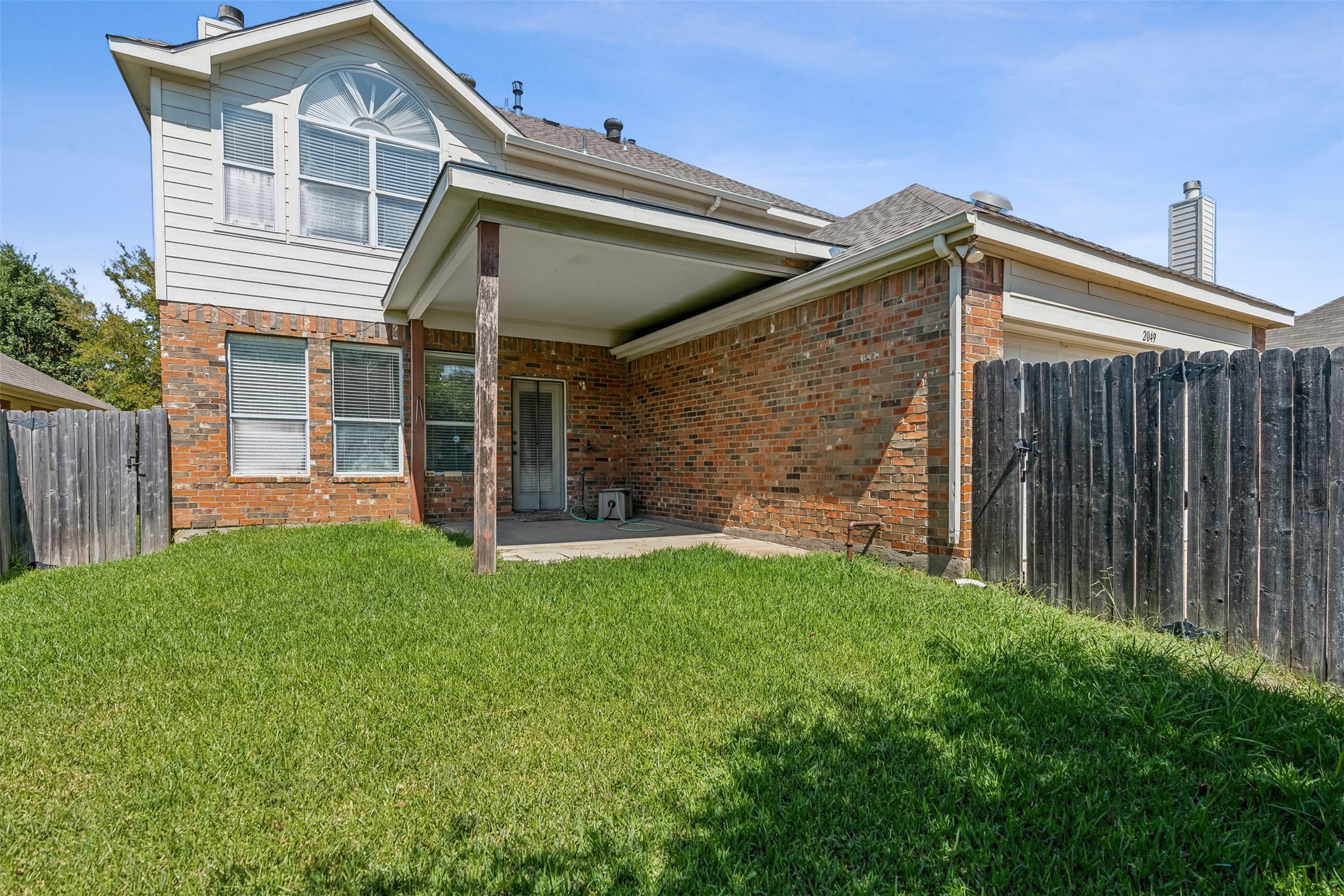 2049 Wimbledon Drive