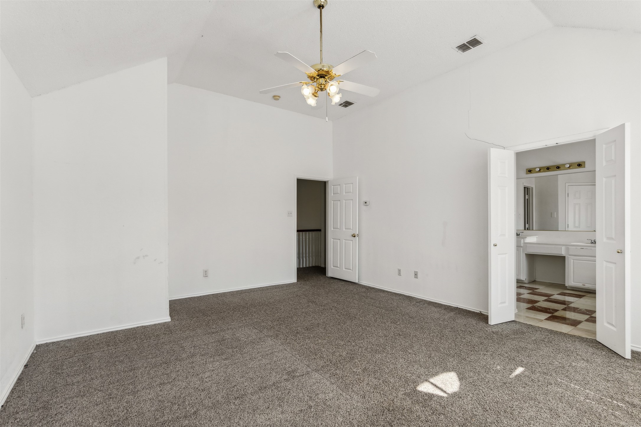 2049 Wimbledon Drive