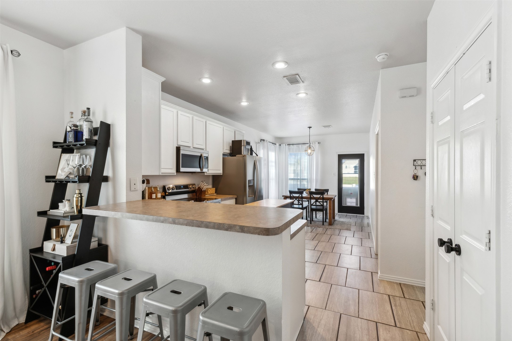 10021 Cedar Lake Drive