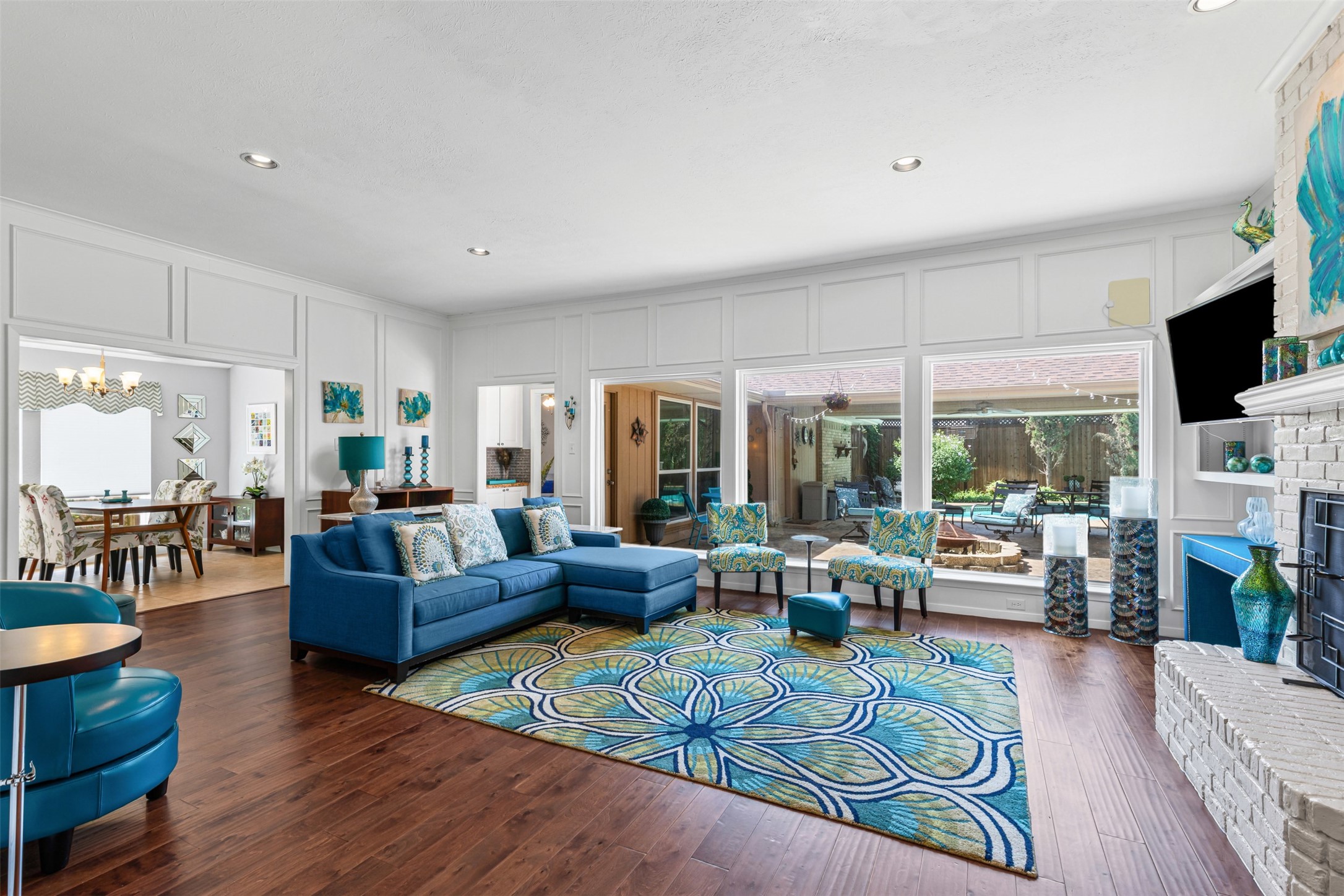 10118 Apple Creek Drive