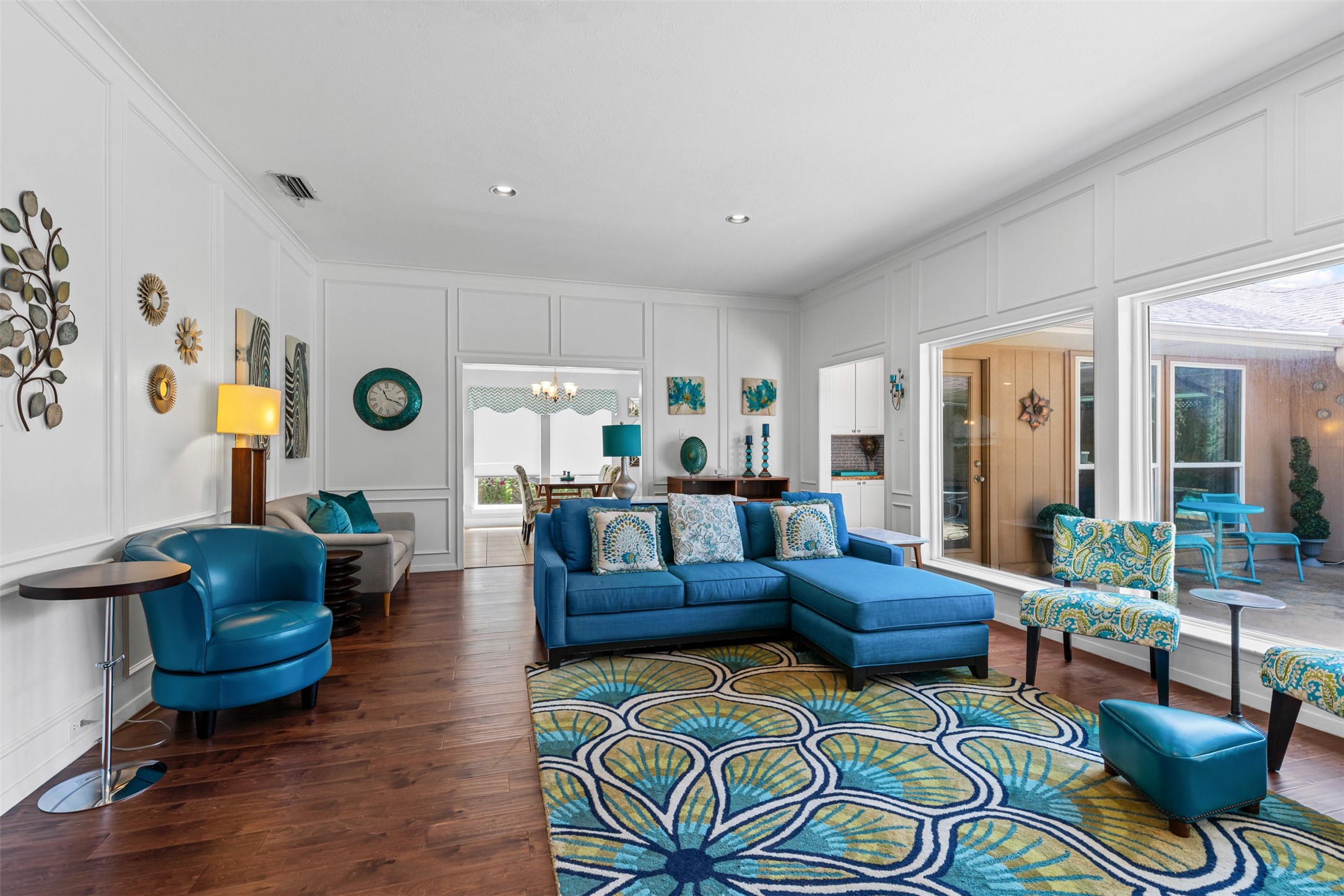 10118 Apple Creek Drive