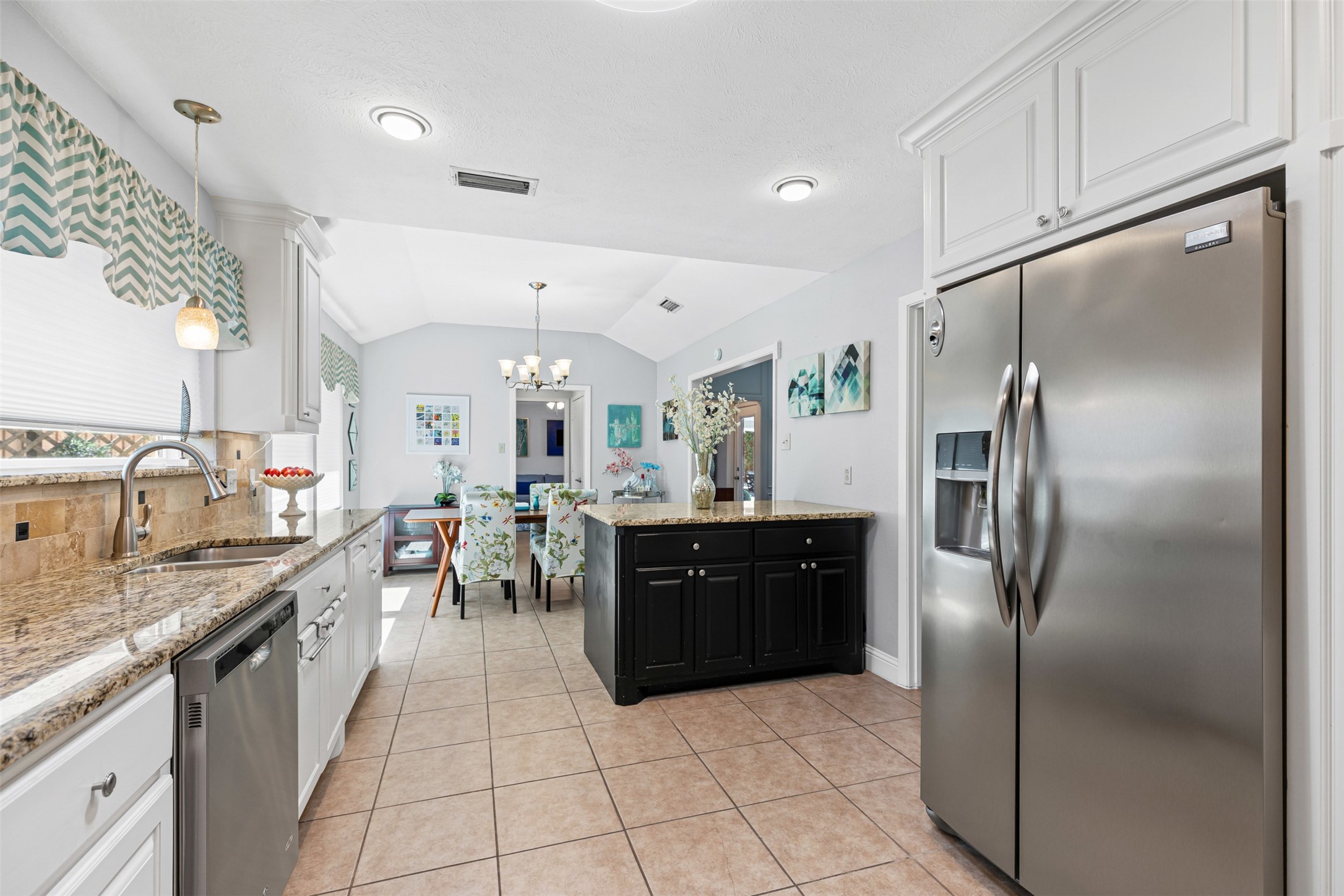 10118 Apple Creek Drive