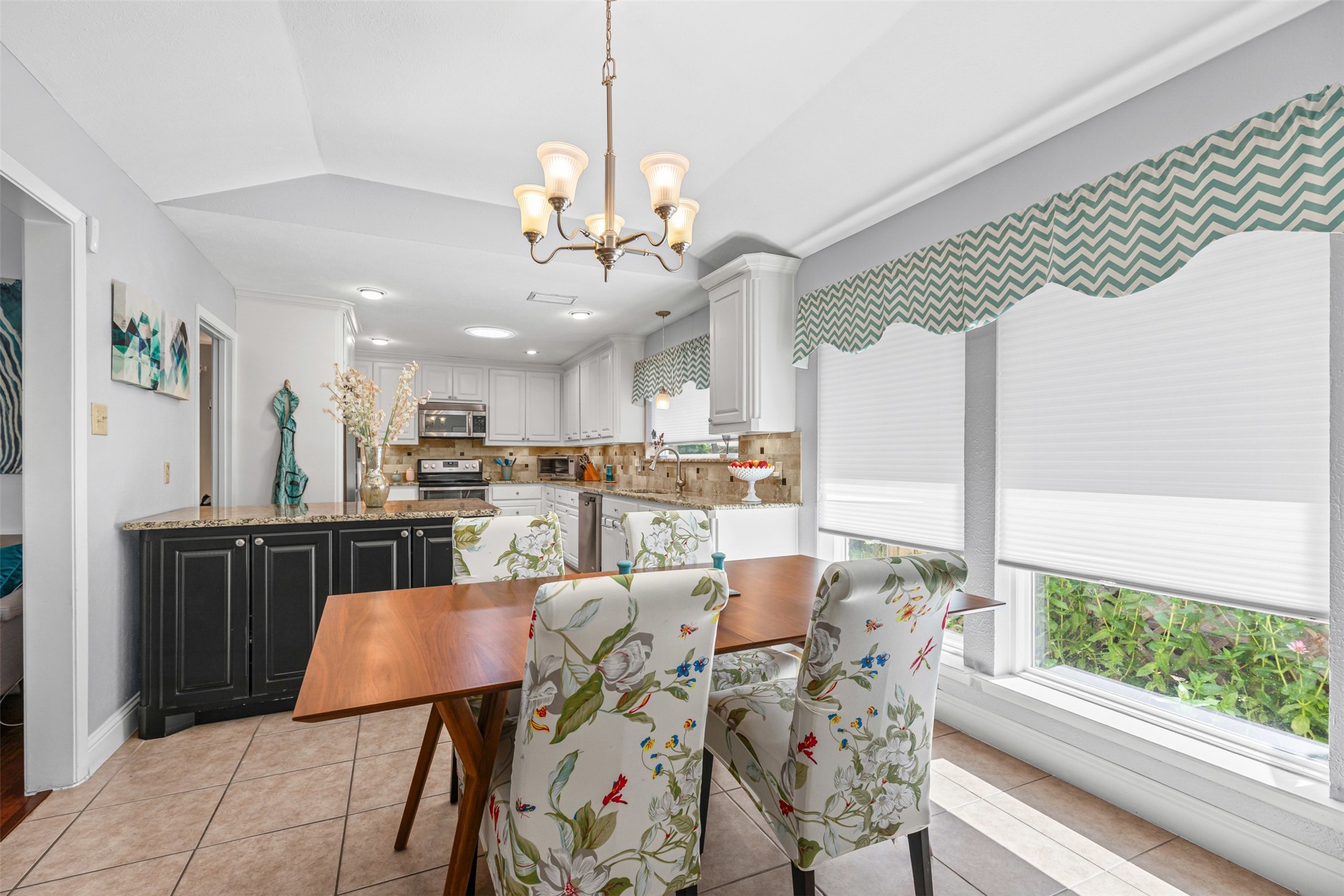 10118 Apple Creek Drive