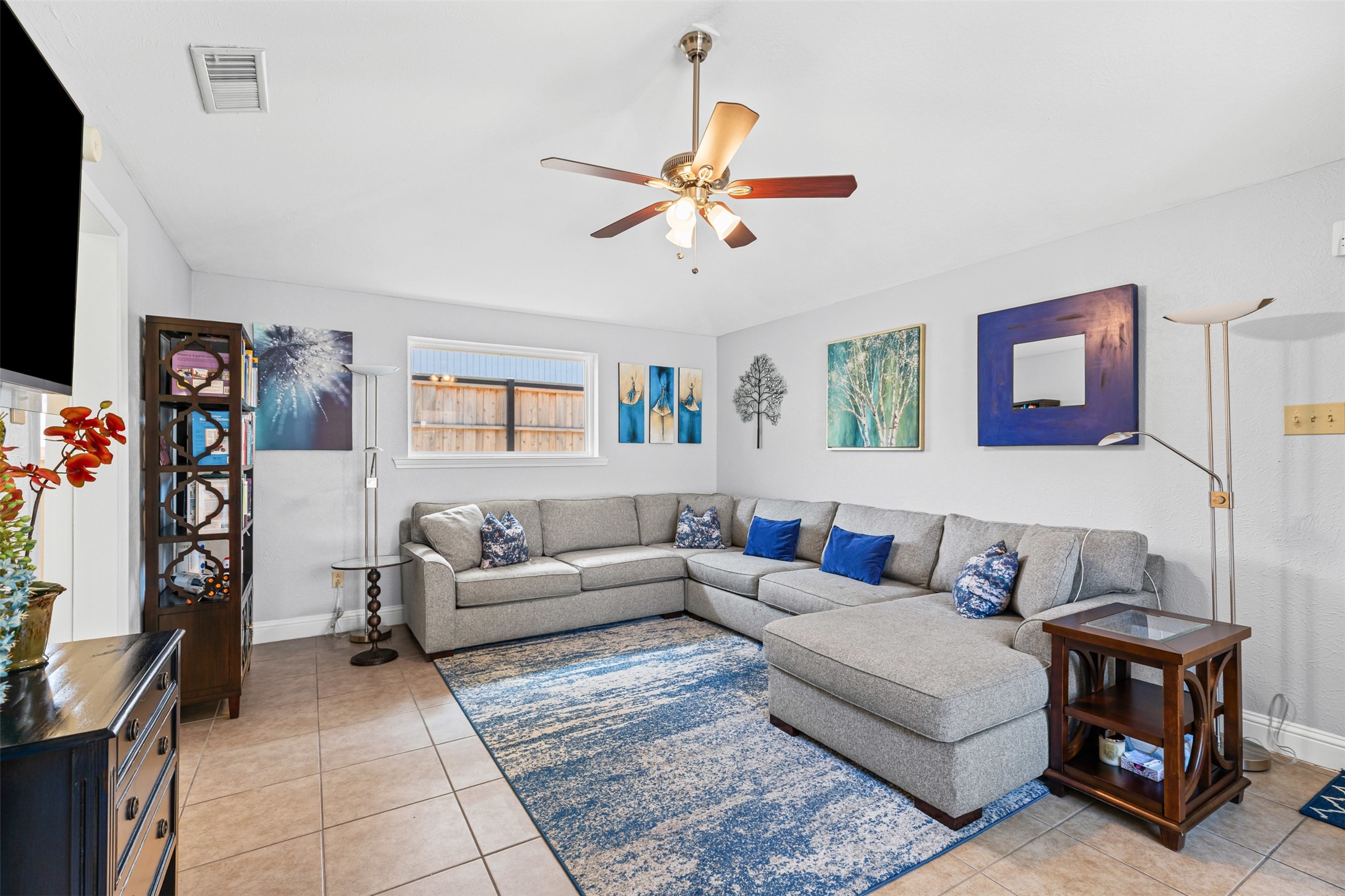 10118 Apple Creek Drive