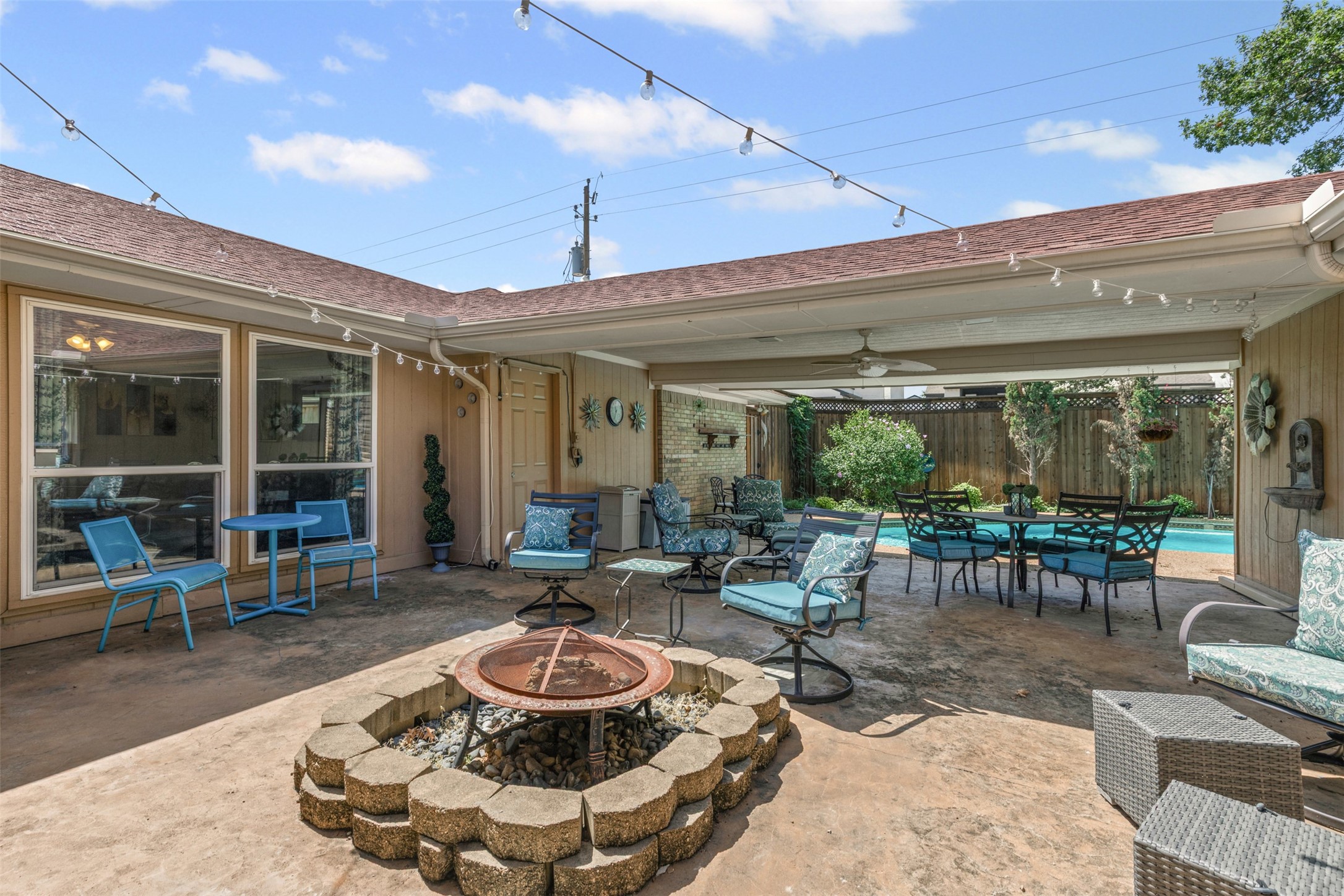 10118 Apple Creek Drive