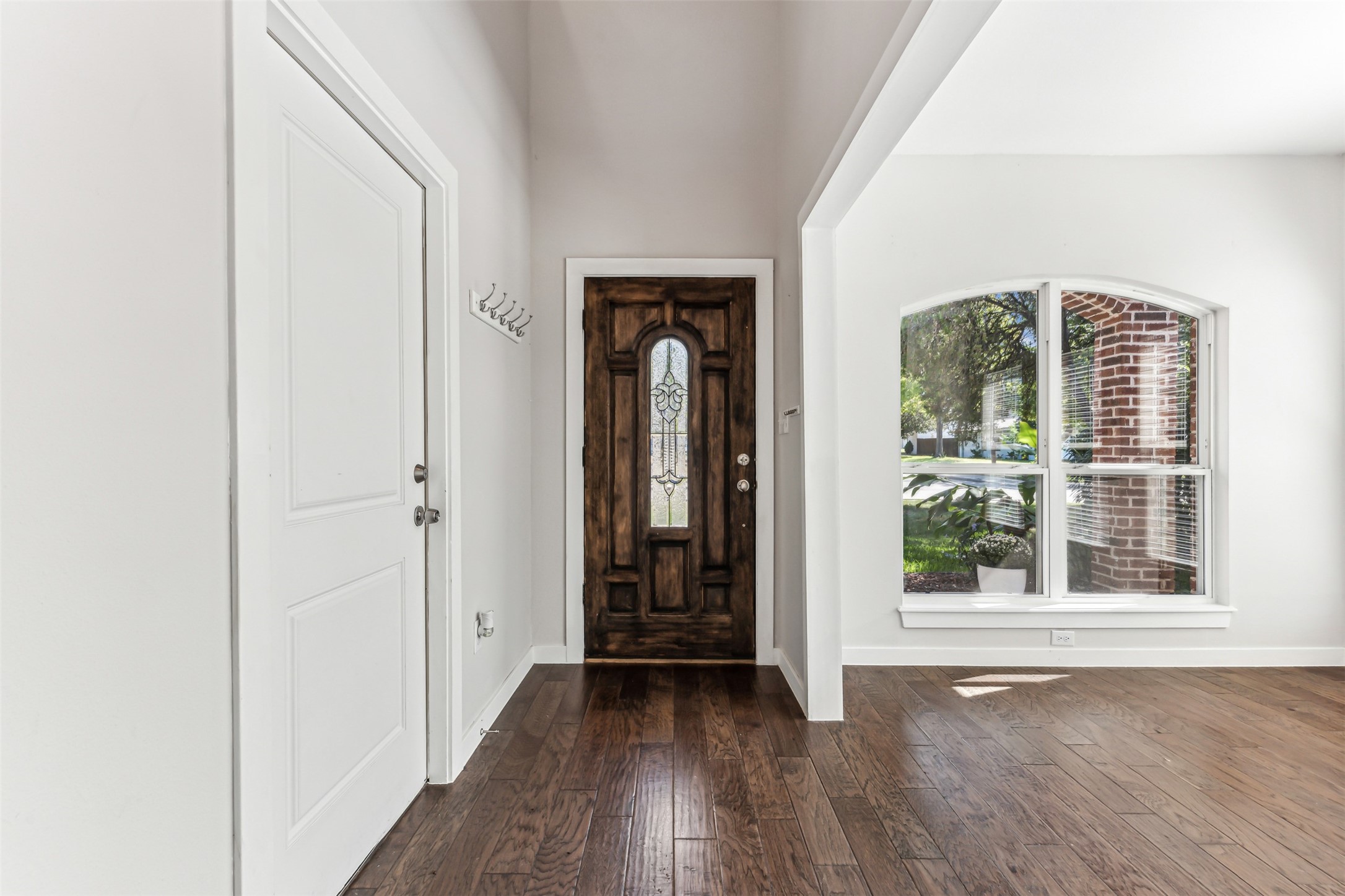 13105 Holbrook Drive