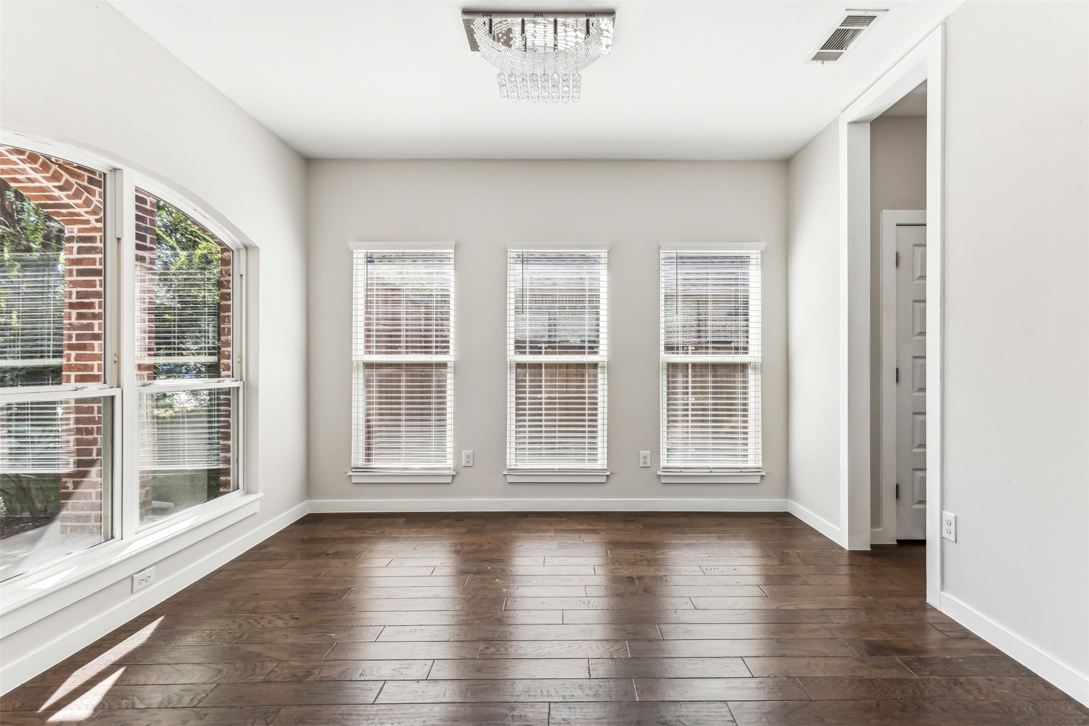 13105 Holbrook Drive