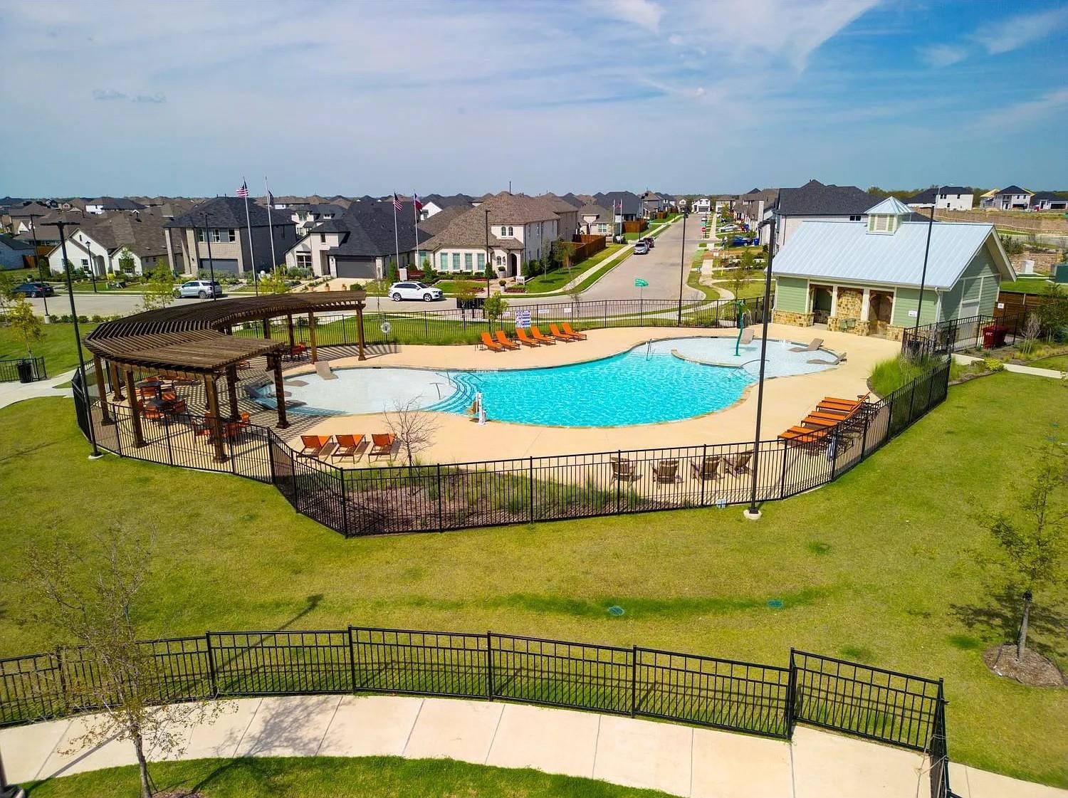 2417 Spring Side Drive