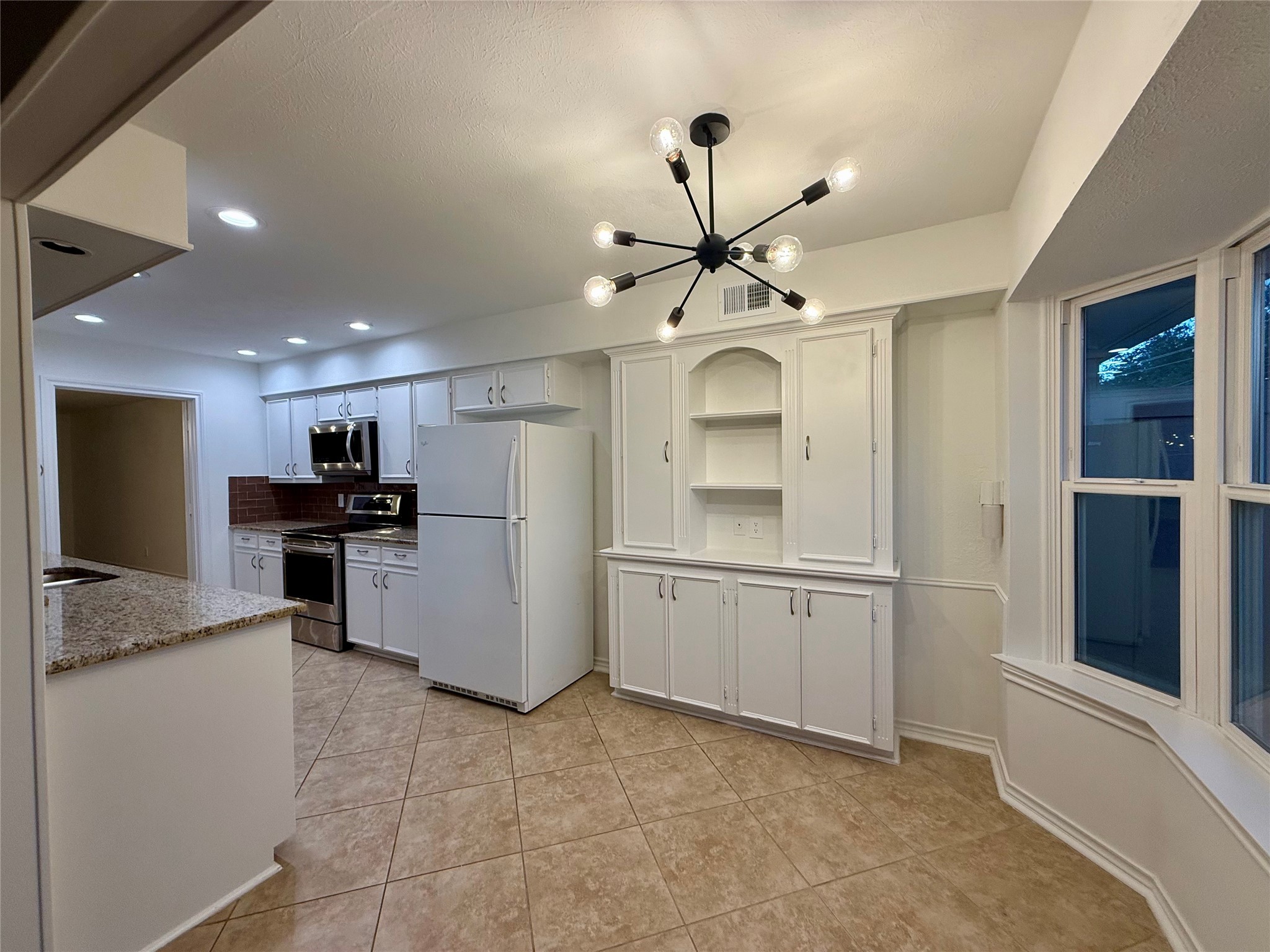 7351 Wellcrest Drive