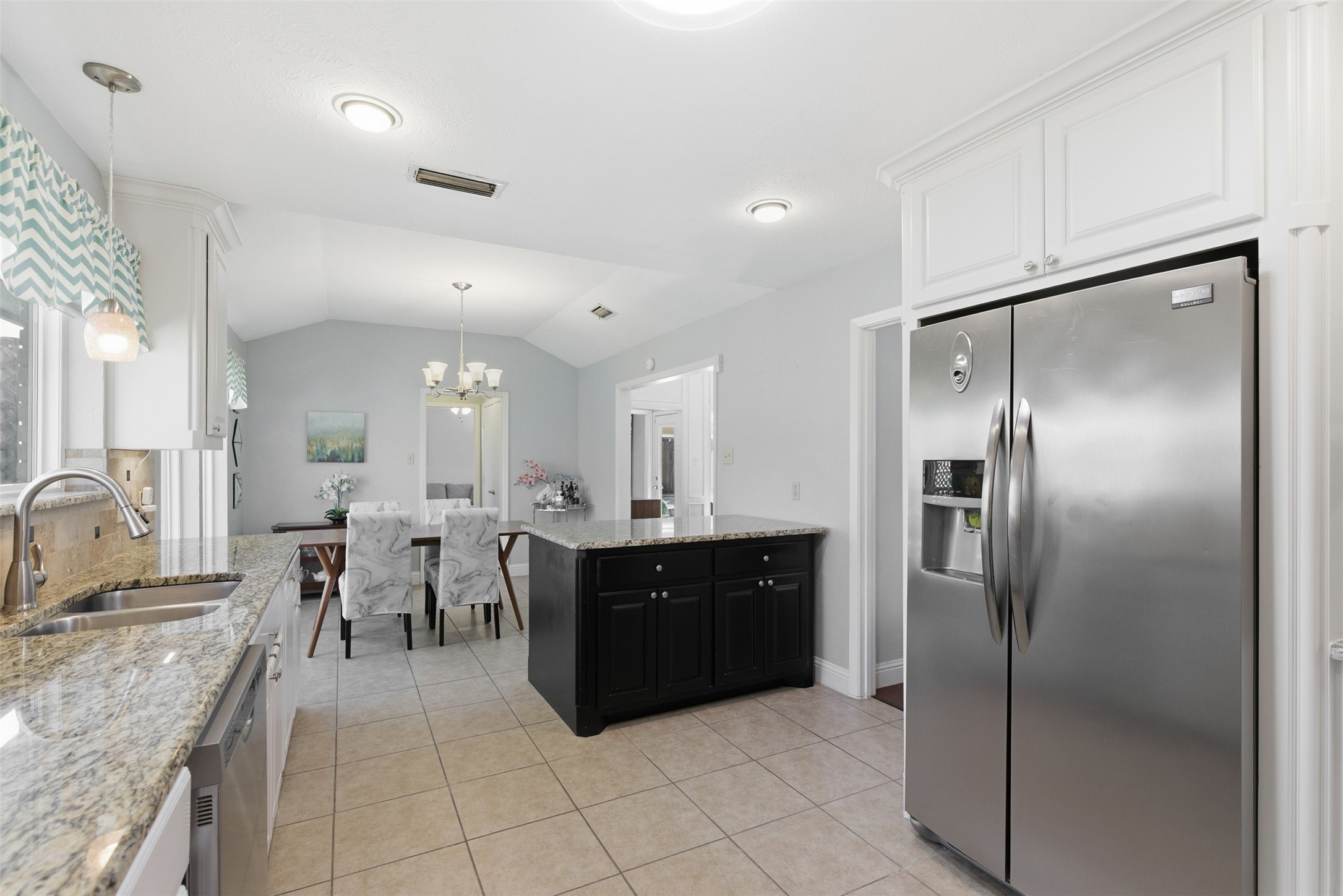 10118 Apple Creek Drive