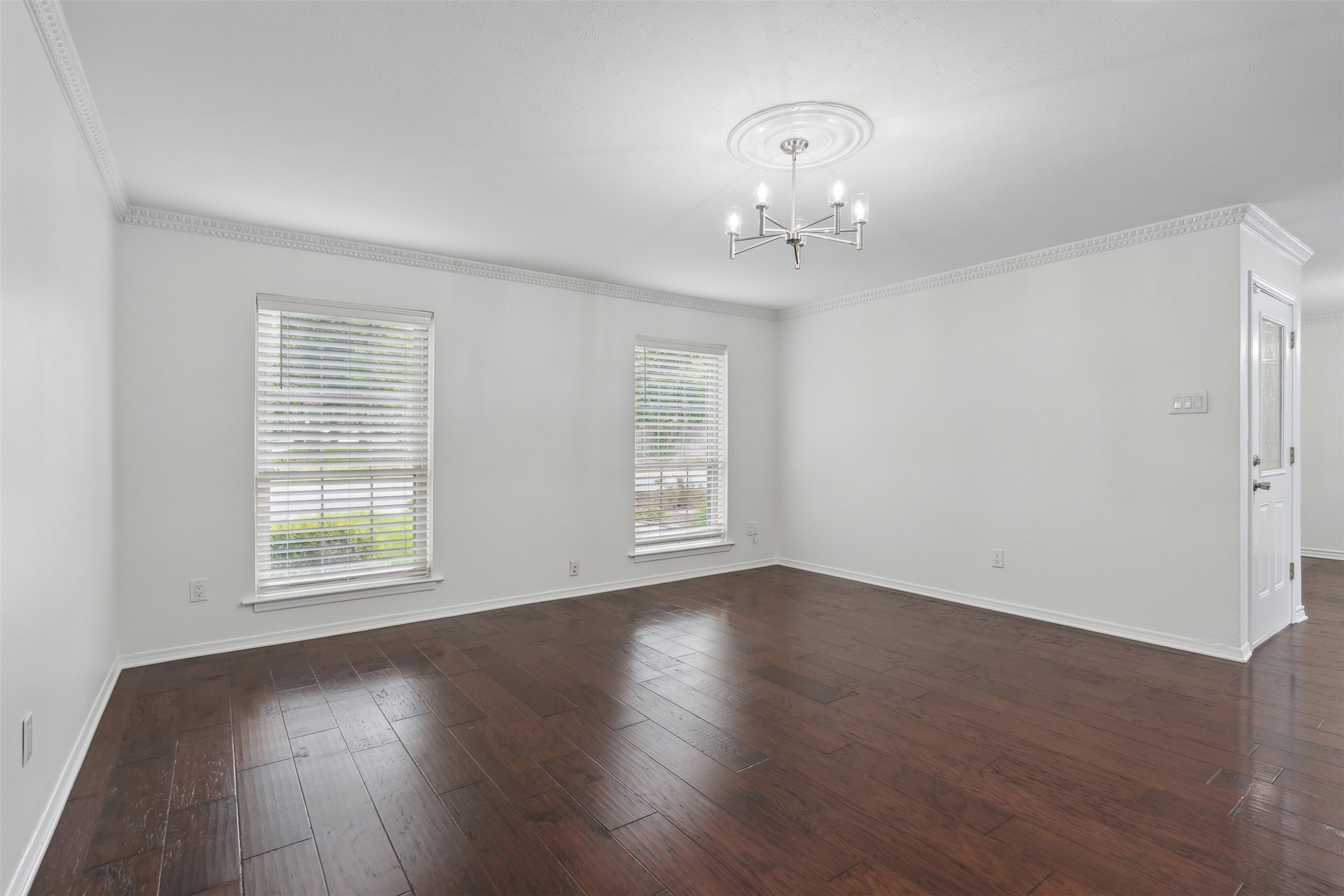 10447 Barrywood Drive