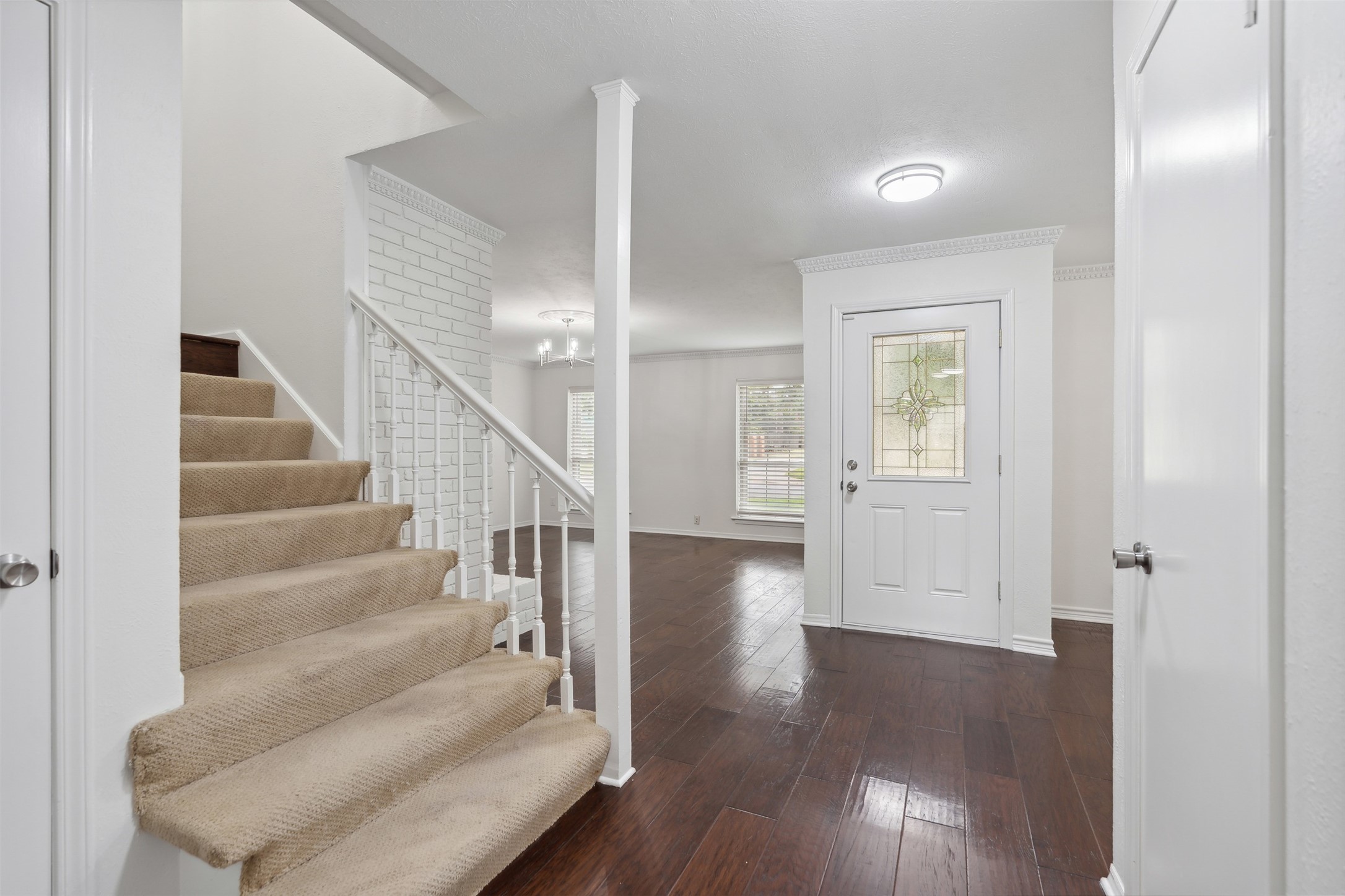 10447 Barrywood Drive