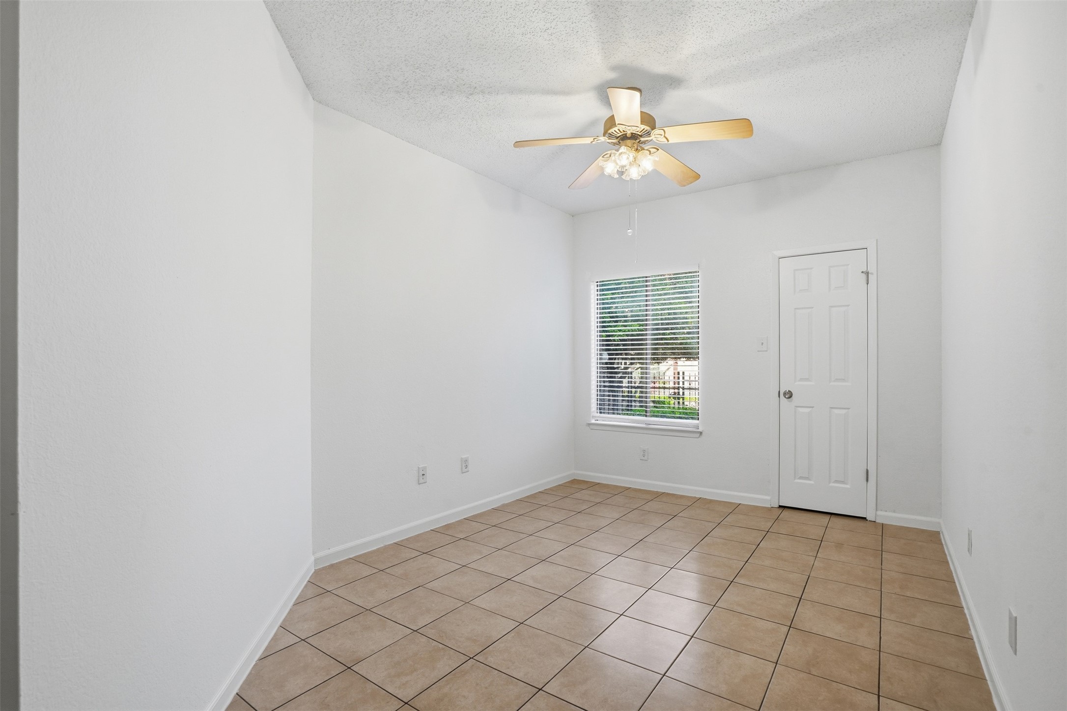 5550 Spring Valley Road F14