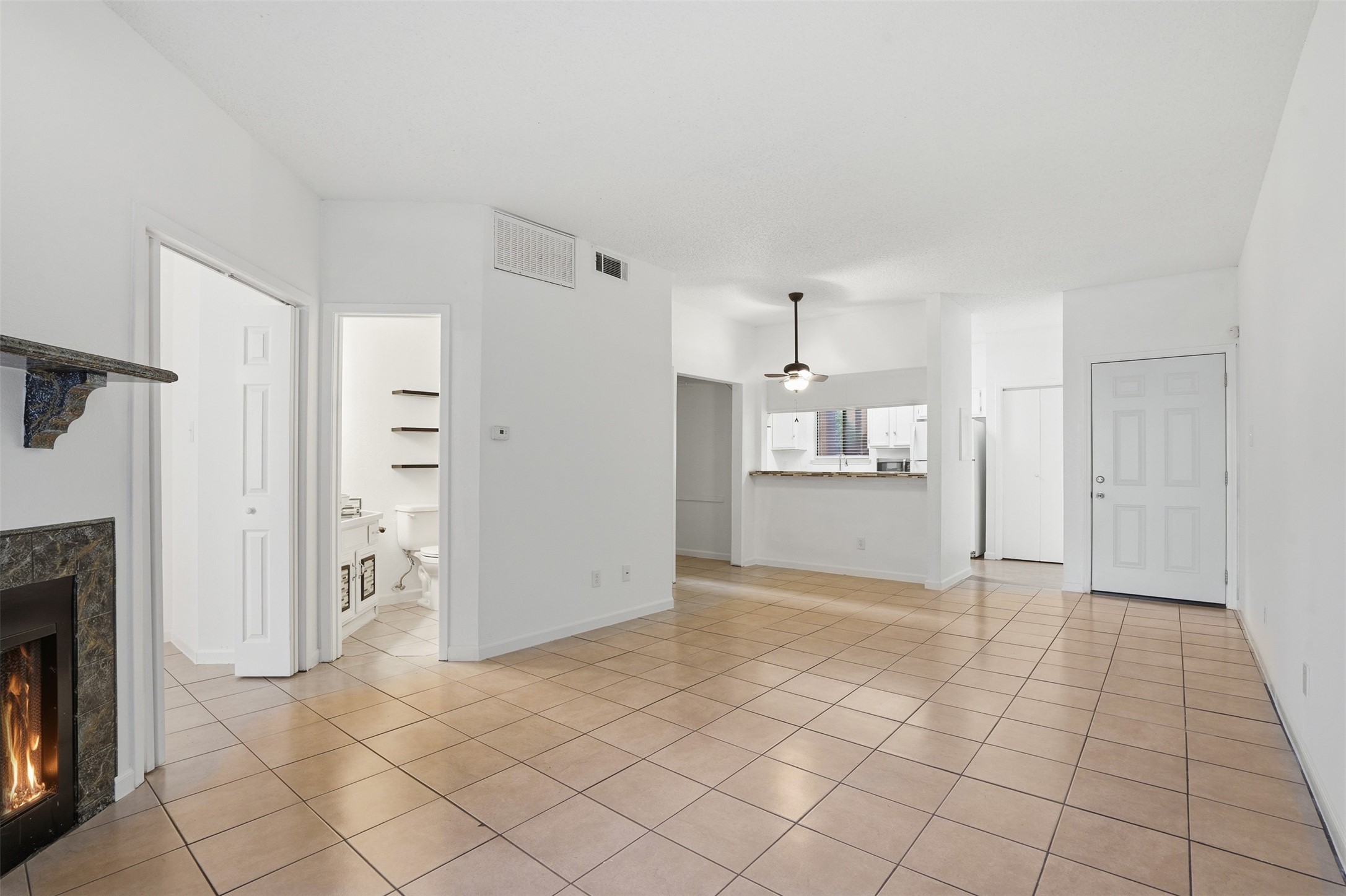 5550 Spring Valley Road F14