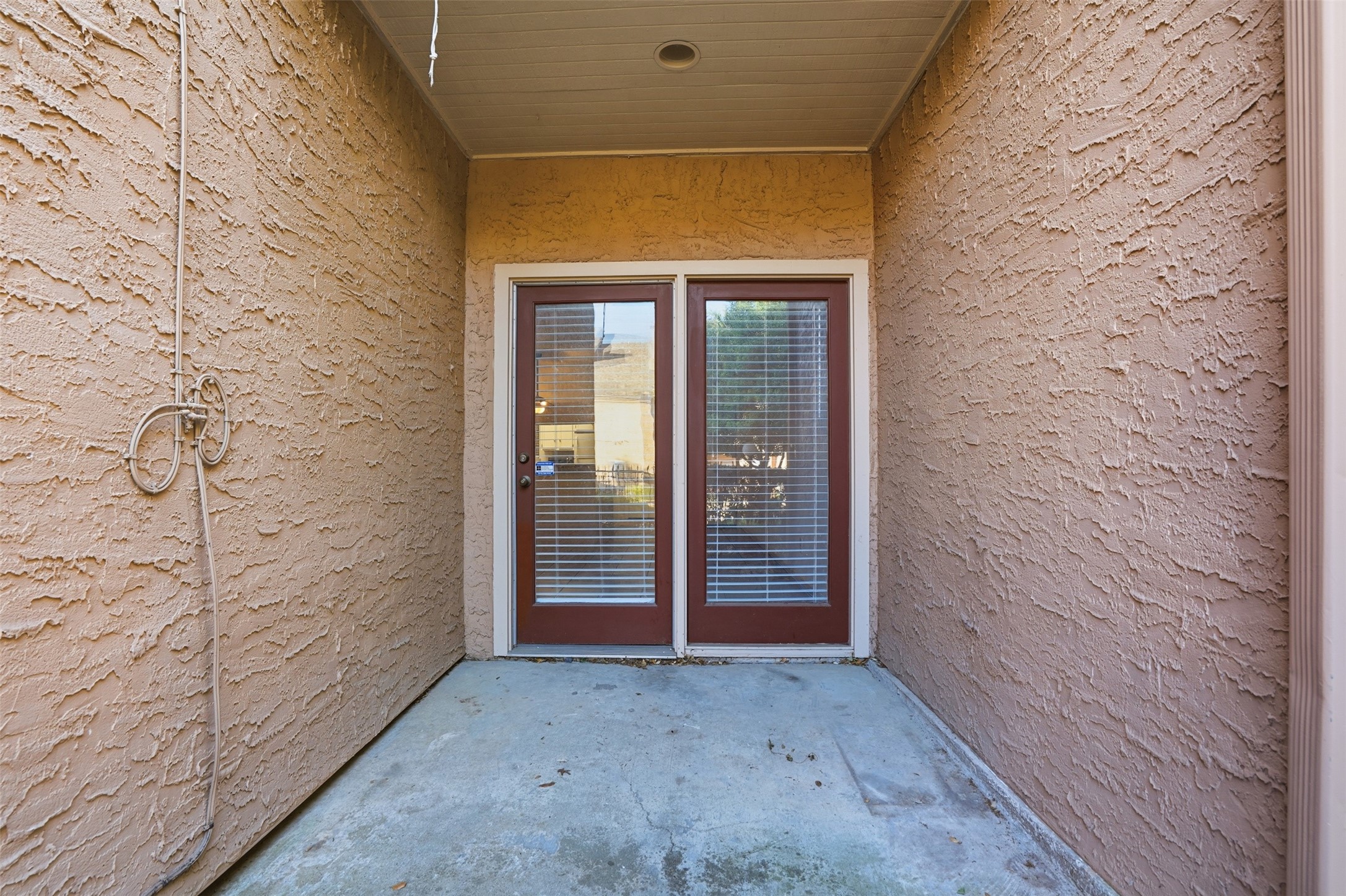 5550 Spring Valley Road F14