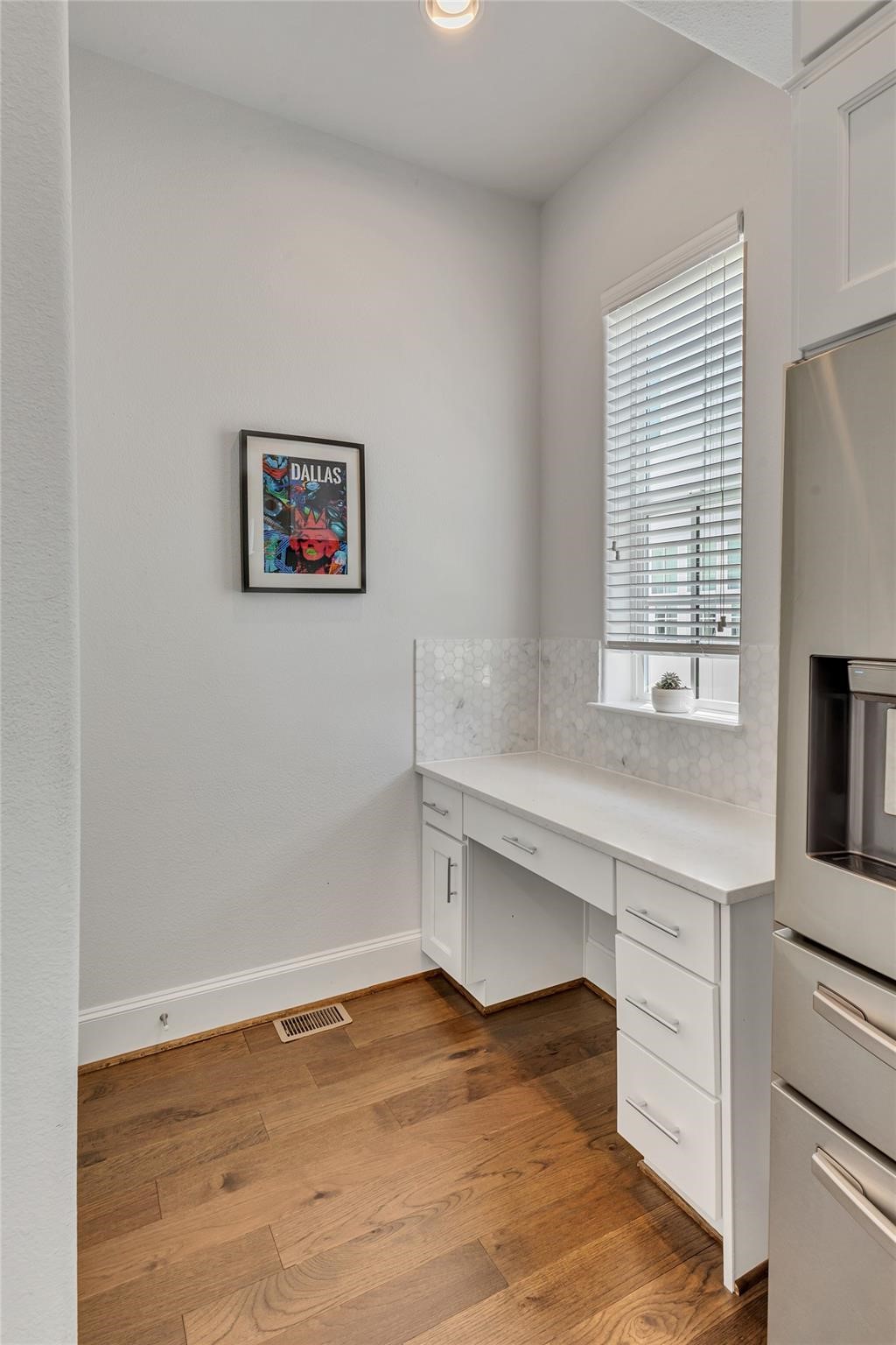 7333 Valley View Lane 501