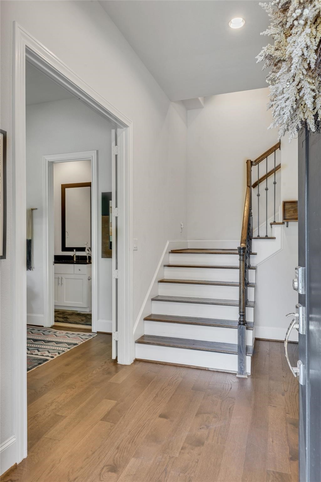 7333 Valley View Lane 501