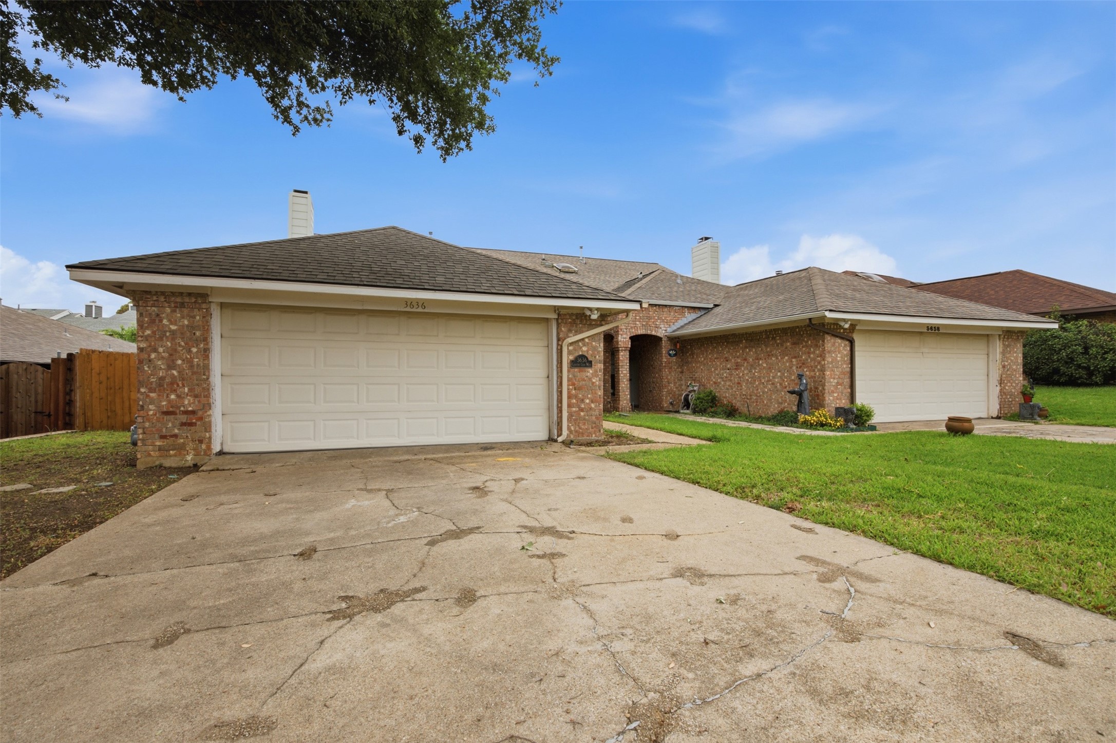 3636 Country Club Drive W
