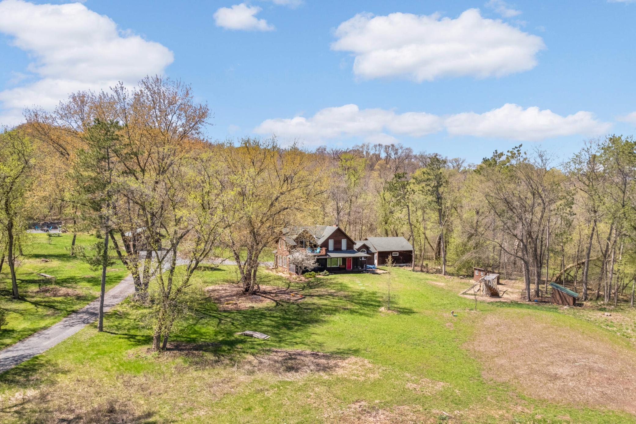 300 Nason Hill Road N