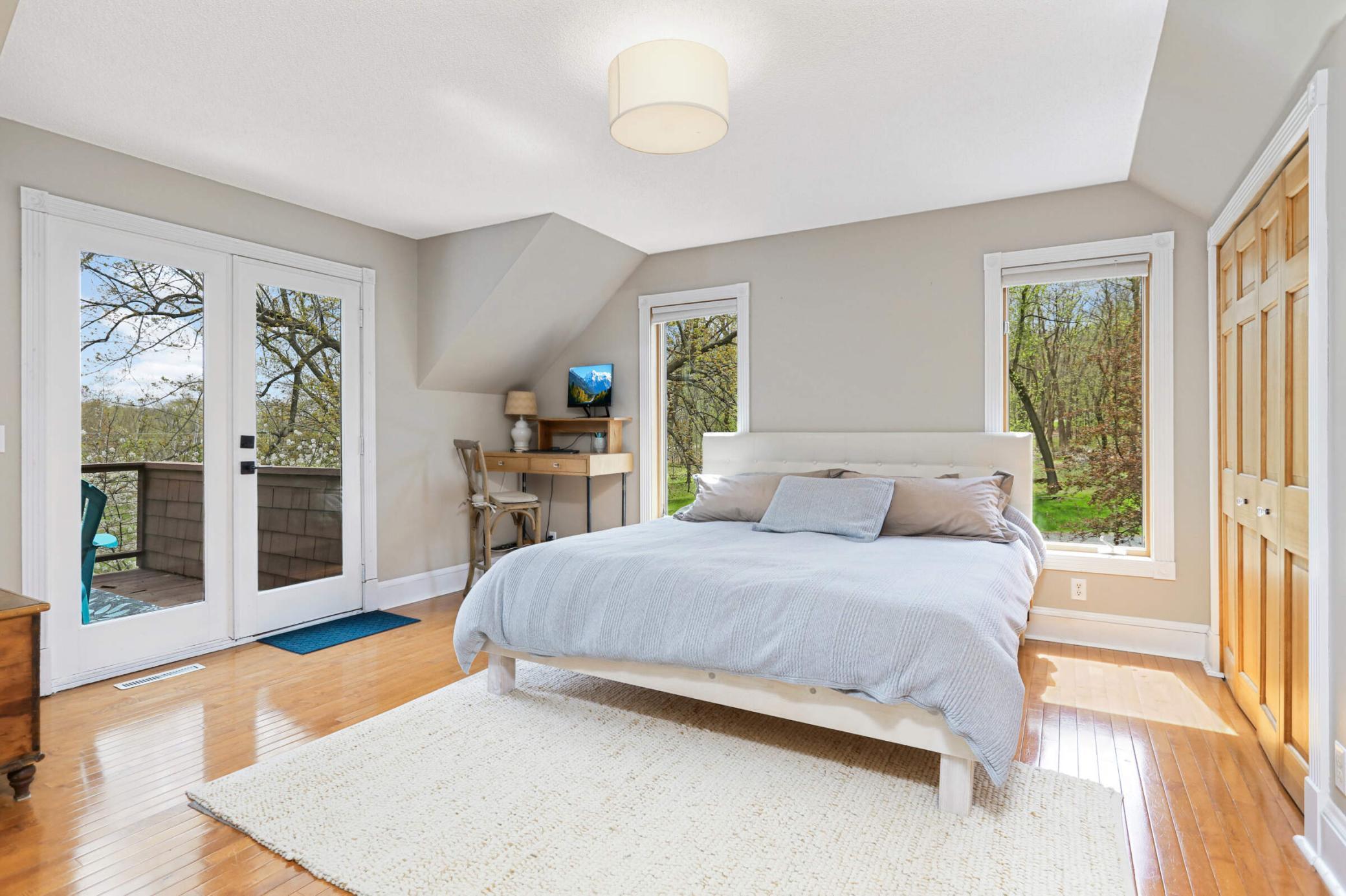 300 Nason Hill Road N