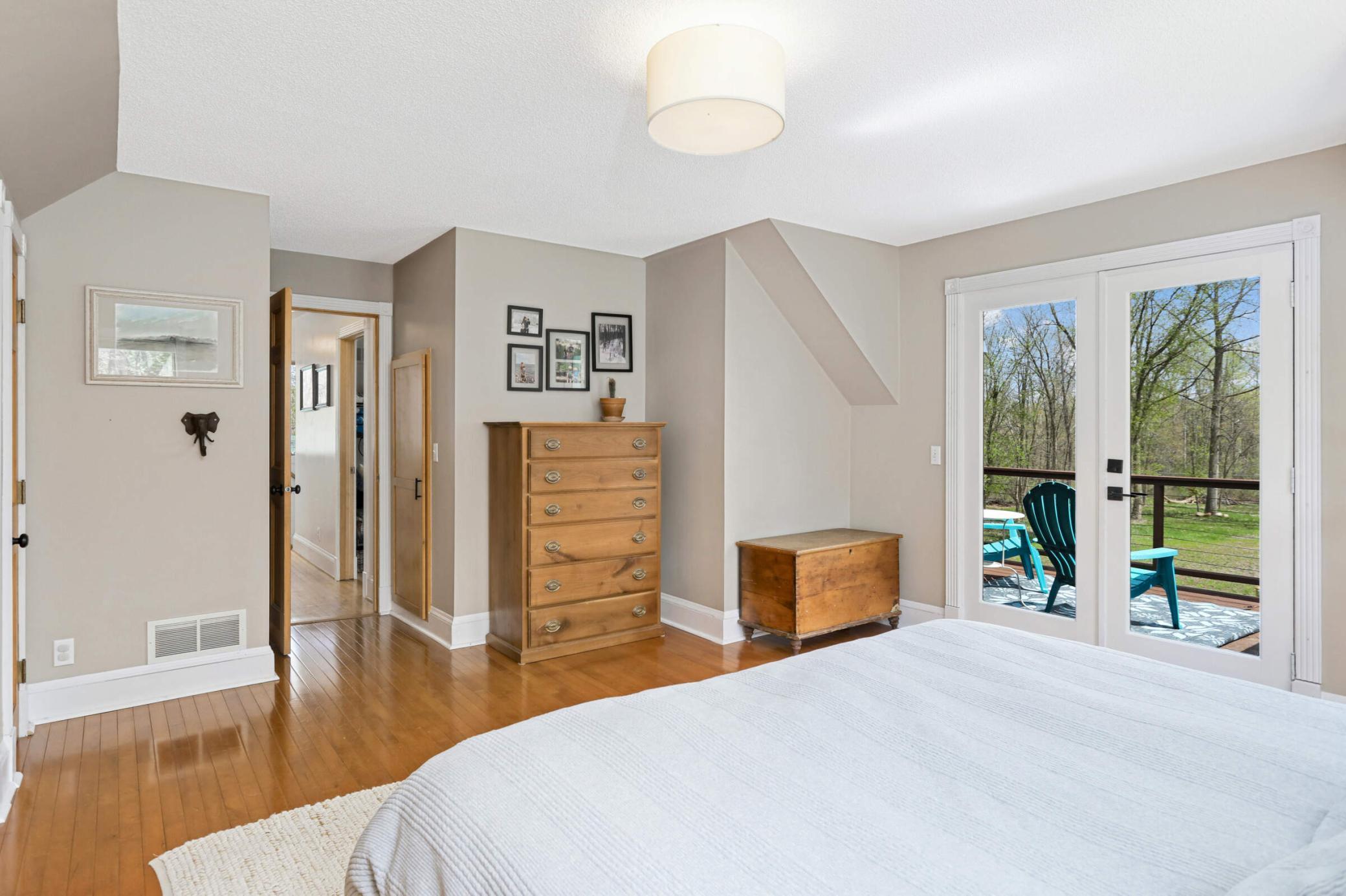 300 Nason Hill Road N